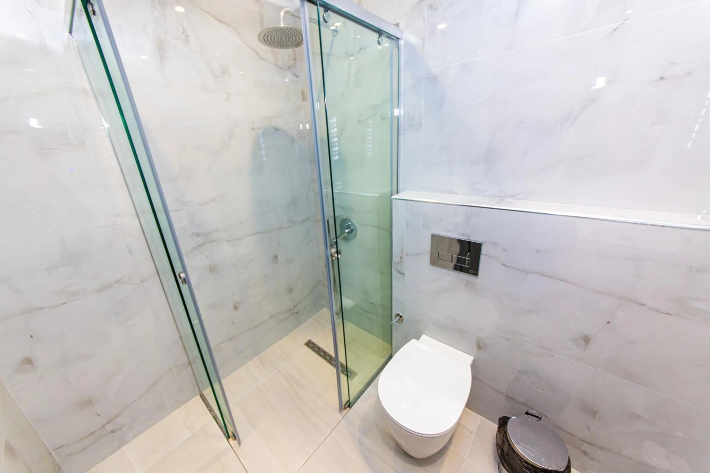 Shower in Delight Hotel