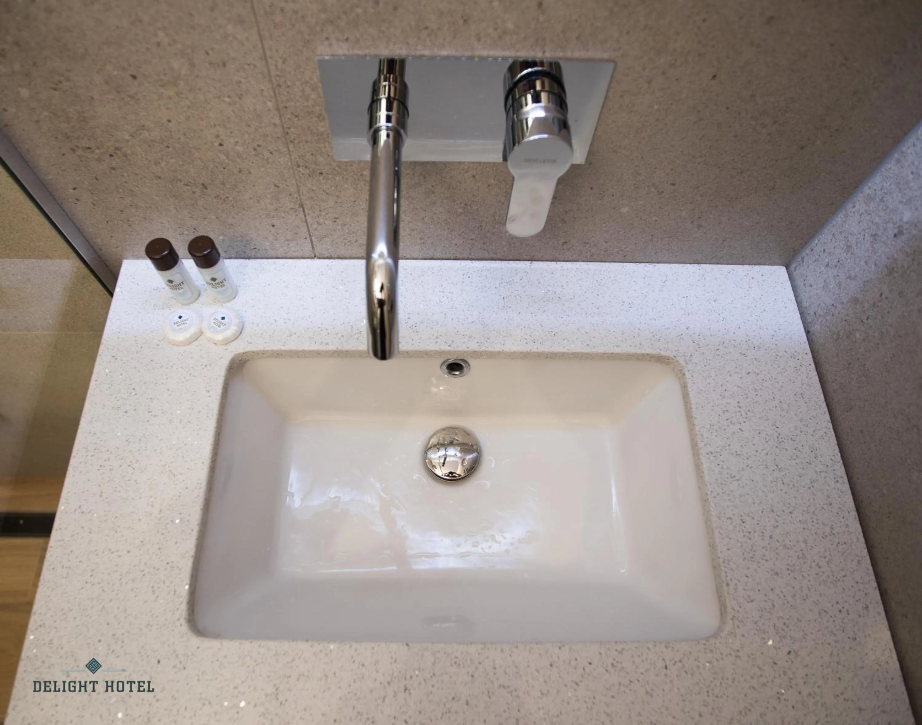 Bathroom in Delight Hotel