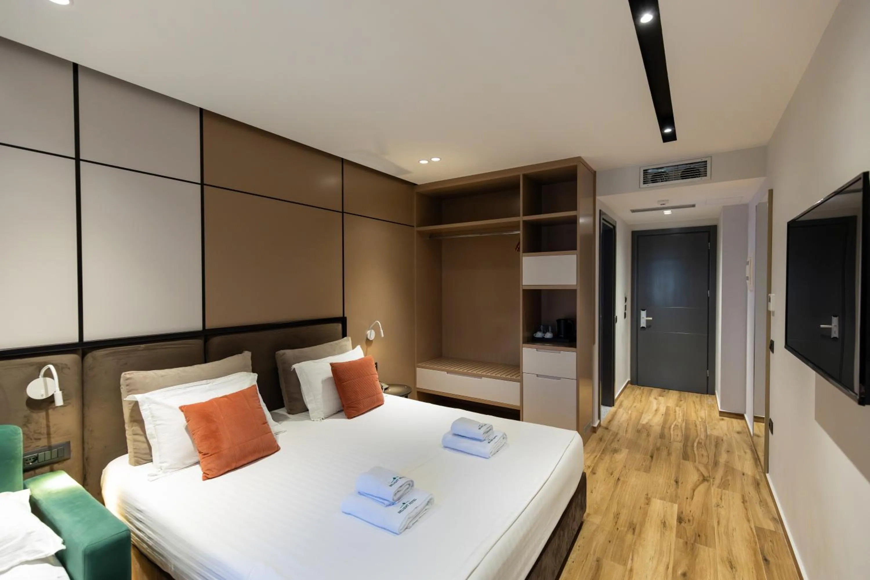 Bed in Delight Hotel