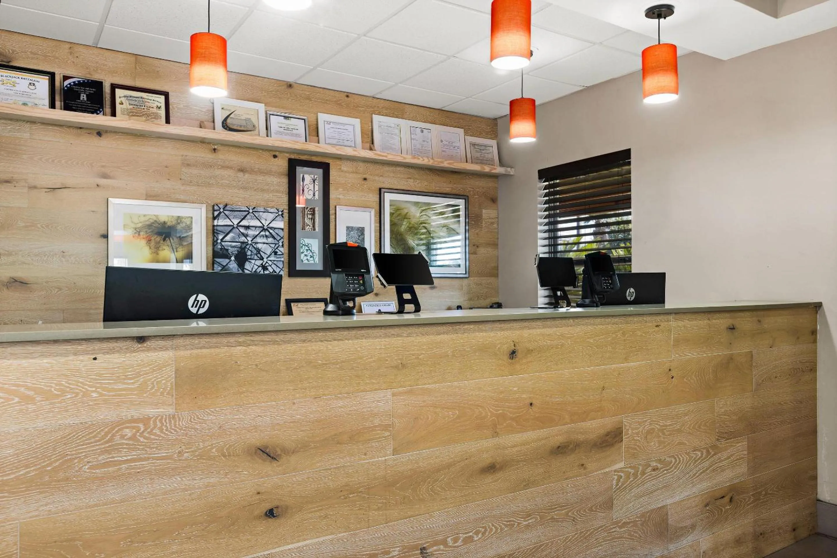 Lobby or reception in Country Inn & Suites by Radisson, Hinesville, GA