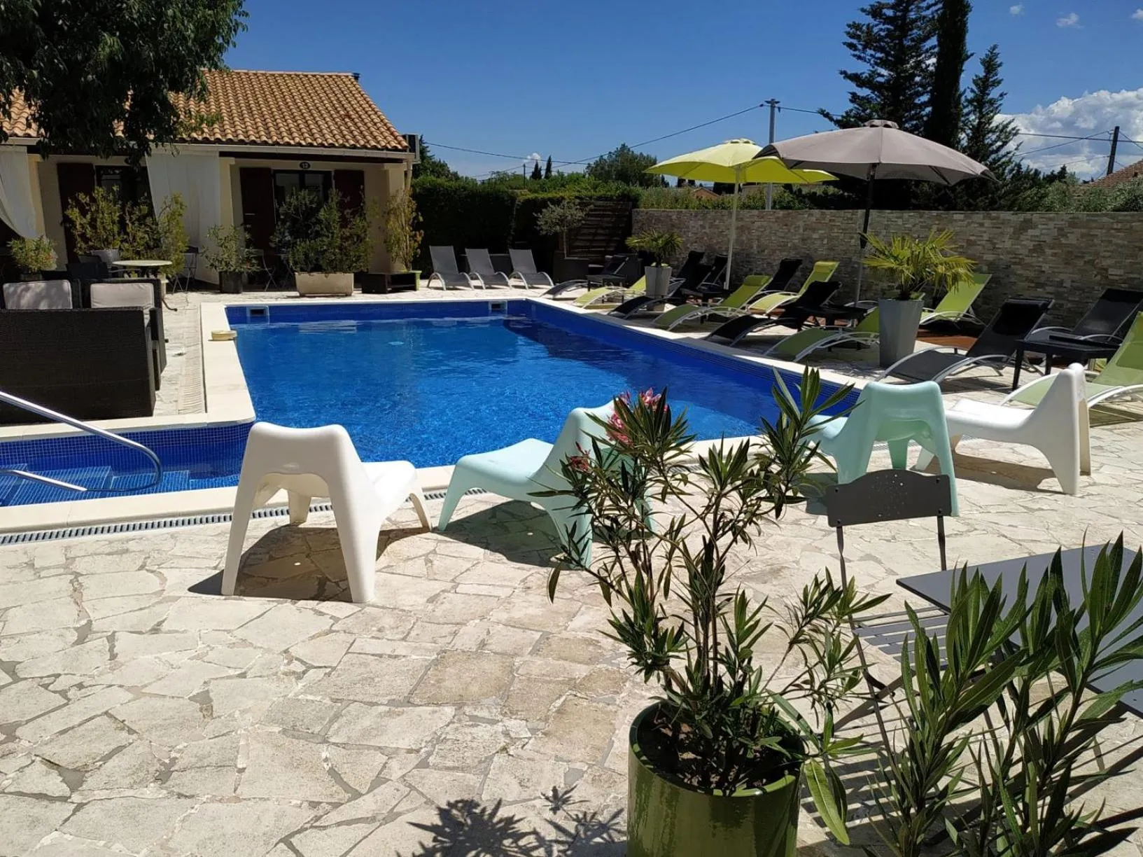 Pool view in Hôtel Le Mas Des Amandiers
