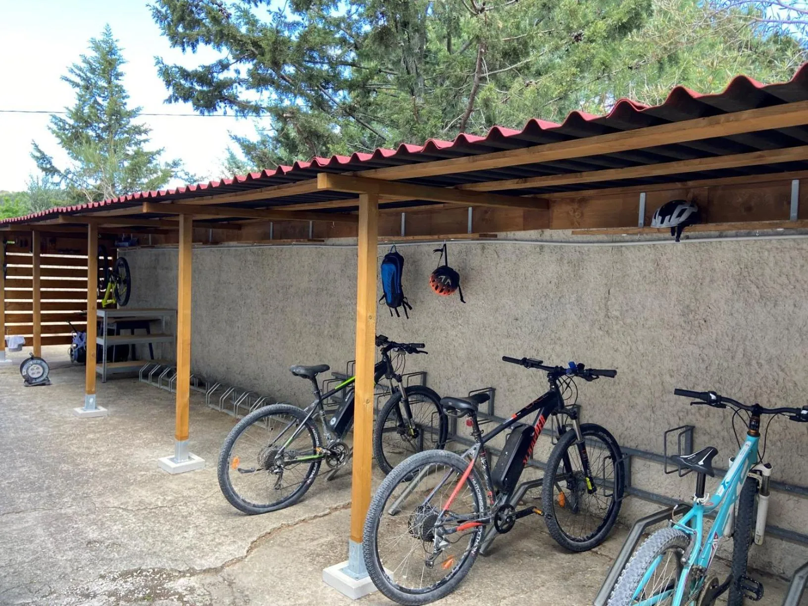 Day in Hôtel Le Mas Des Amandiers