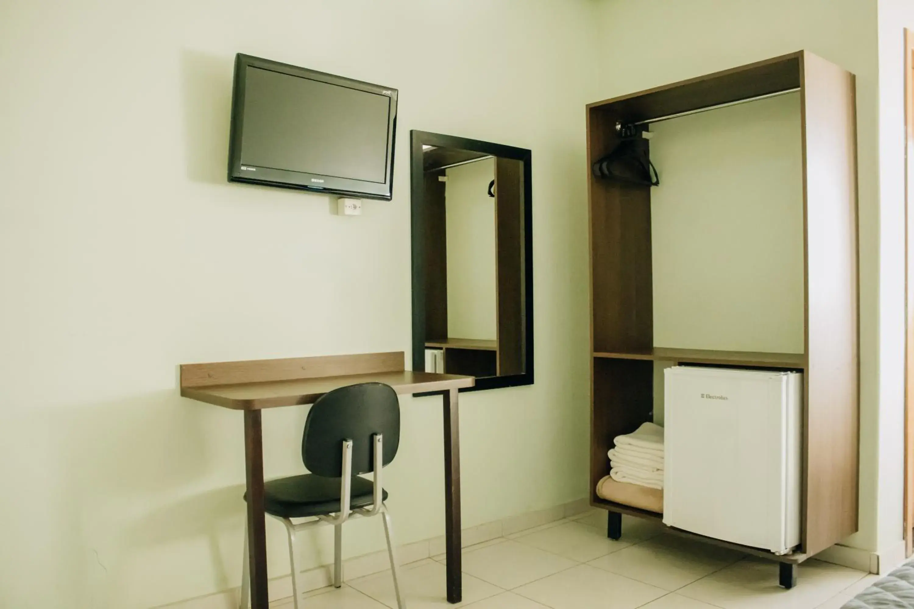 Standard Quadruple Room in Trindade Plaza Hotel Standard Quadruple Room in Trindade Plaza Hotel