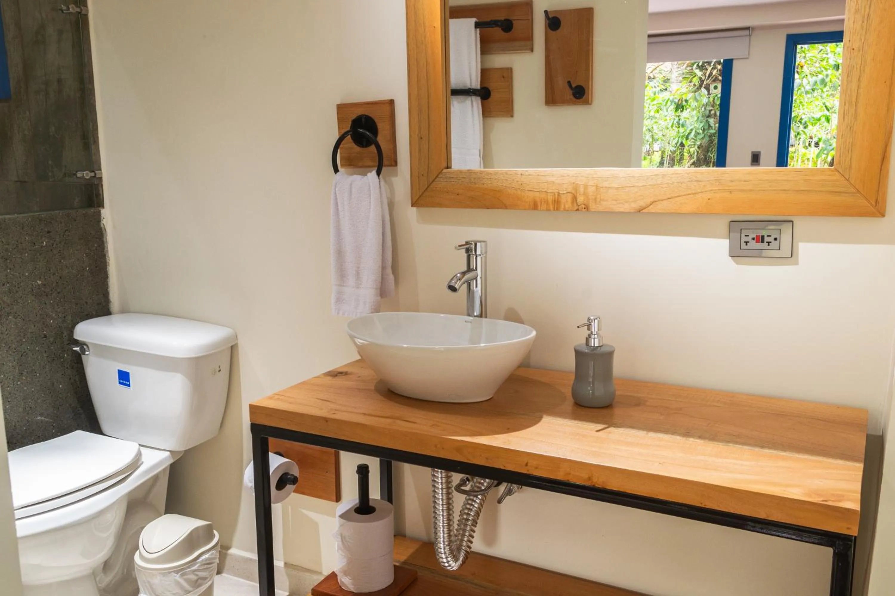 Bathroom in El Edén Country hotel y Club Residencial