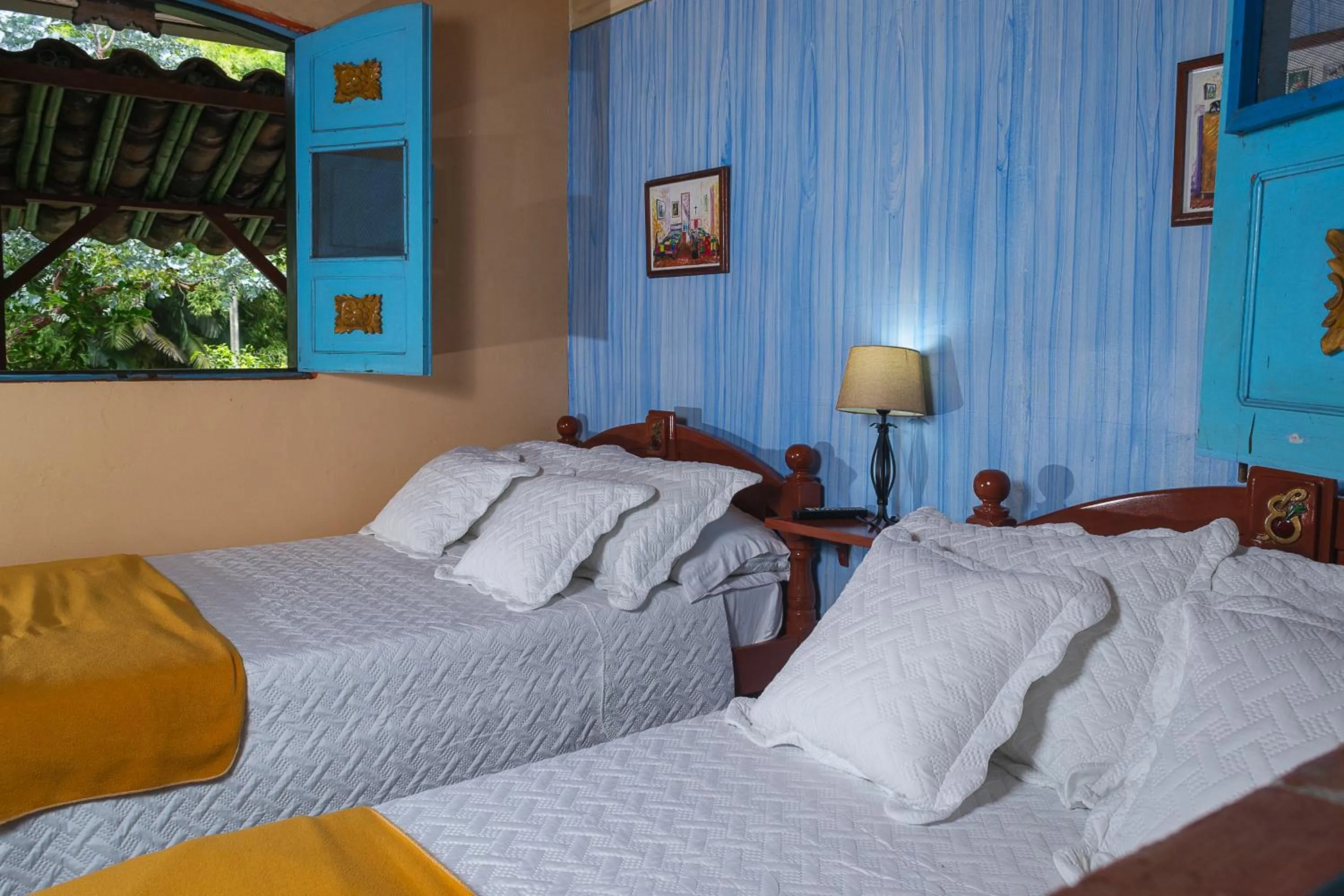 View (from property/room), Bed in El Edén Country hotel y Club Residencial