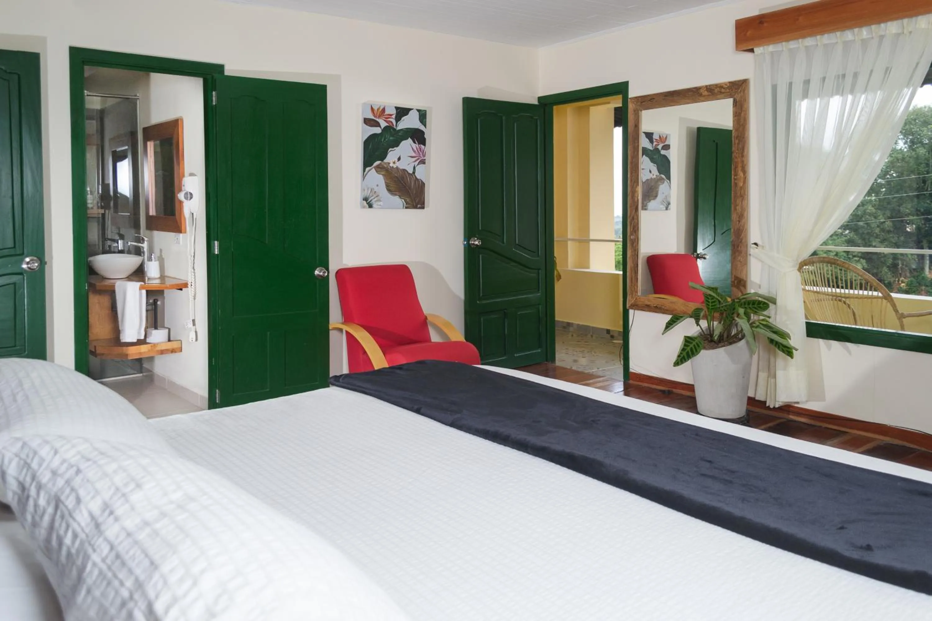 View (from property/room), Bed in El Edén Country hotel y Club Residencial