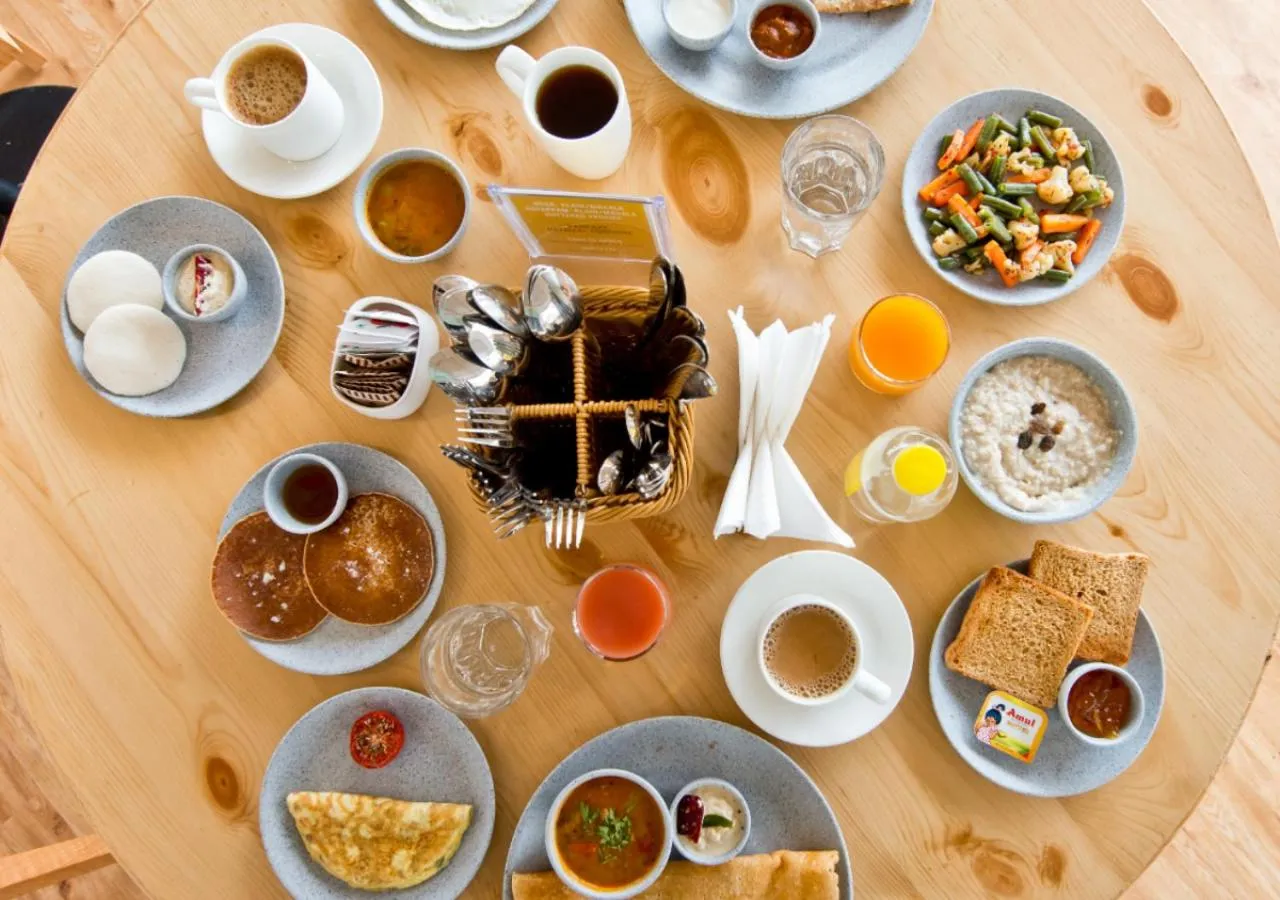 Food and drinks in Bloomrooms Calangute