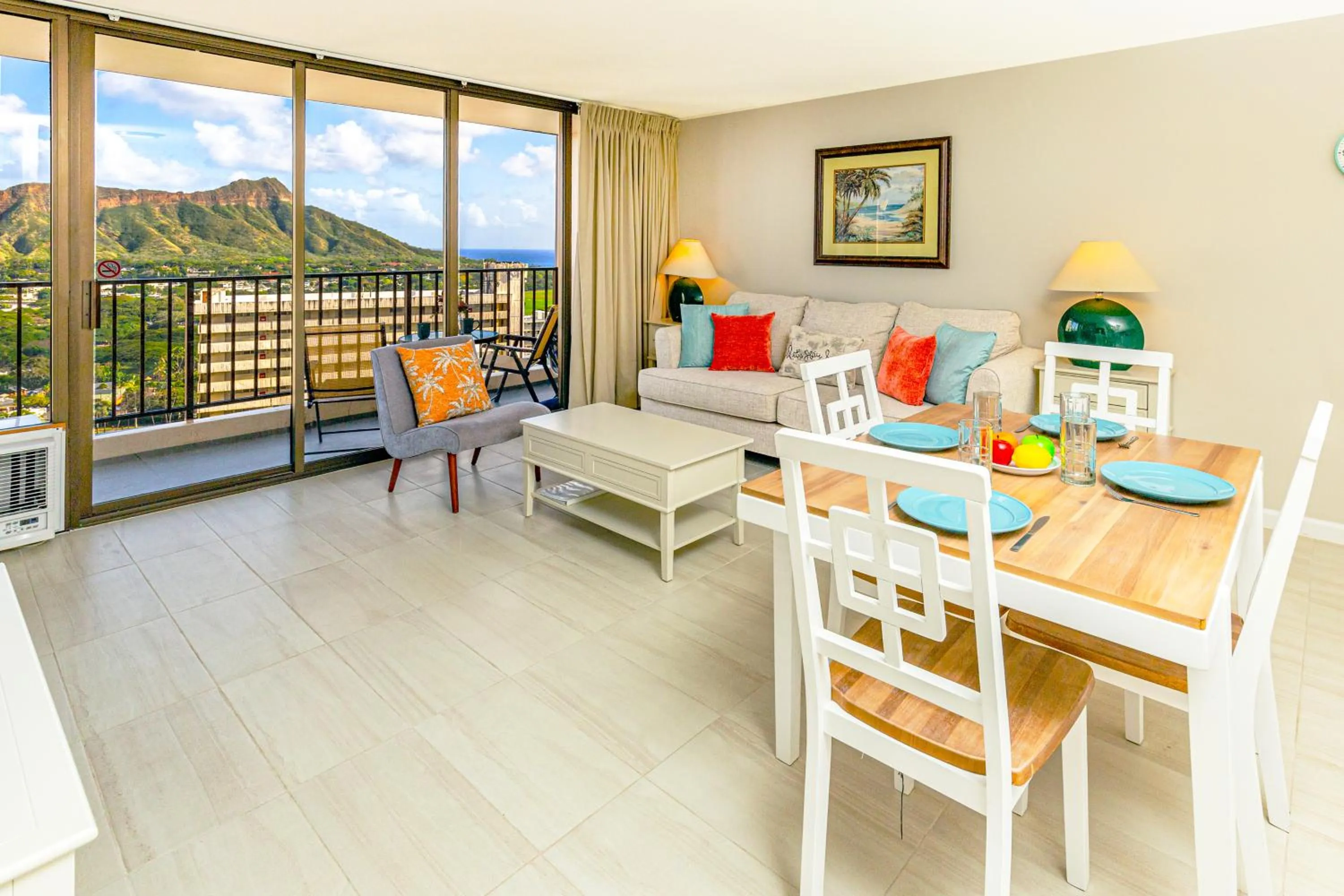 Living room in Diamond Head & Ocean View Gem Near Waikiki Beach, Parking's On Us