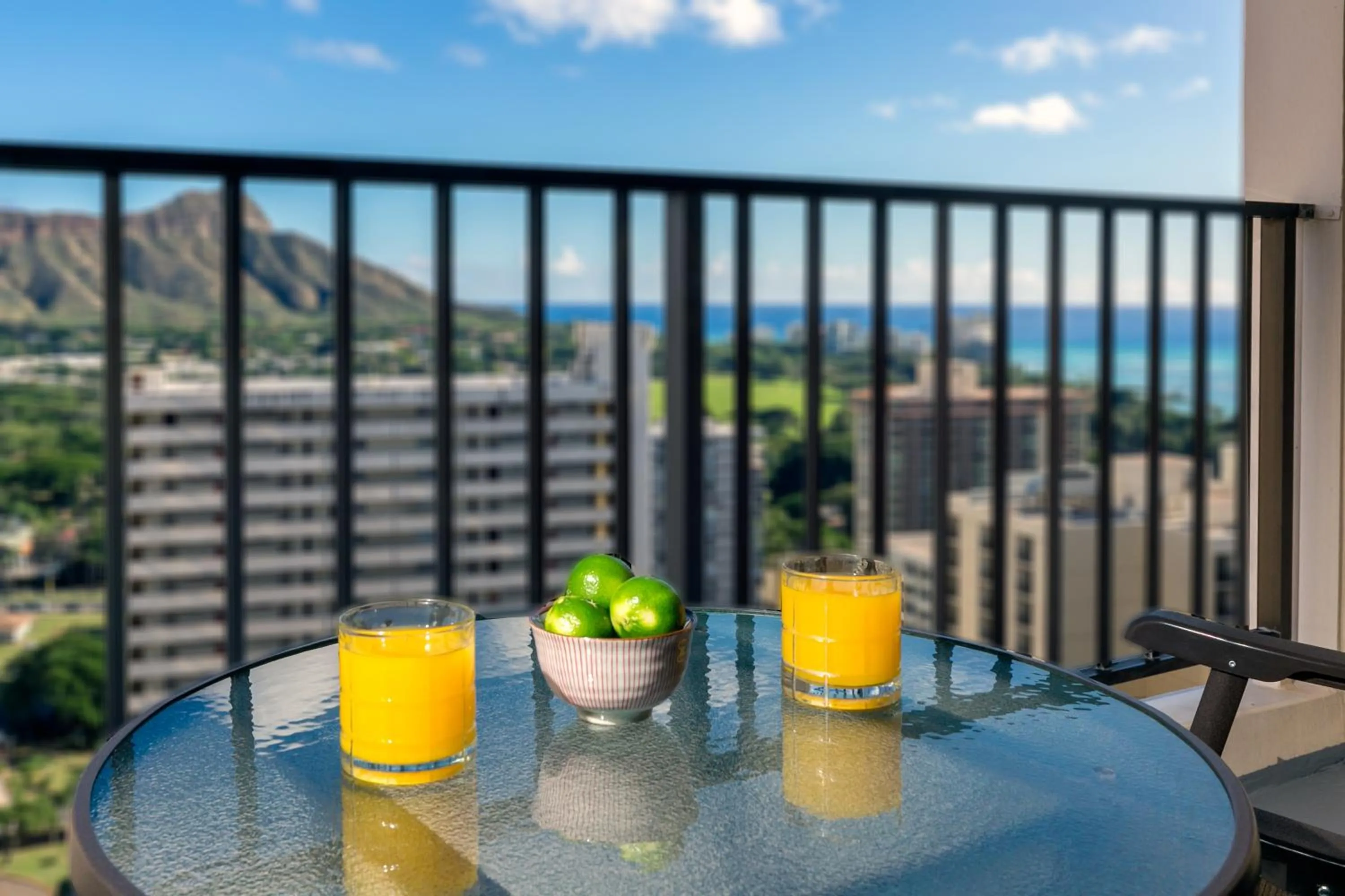 Balcony/Terrace in Diamond Head & Ocean View Gem Near Waikiki Beach, Parking's On Us