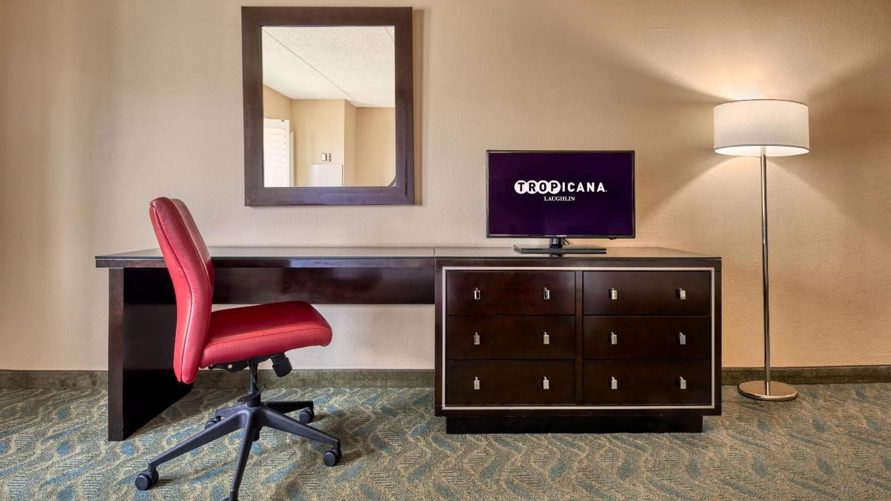 TV and multimedia in Tropicana Laughlin, A Caesars Destination