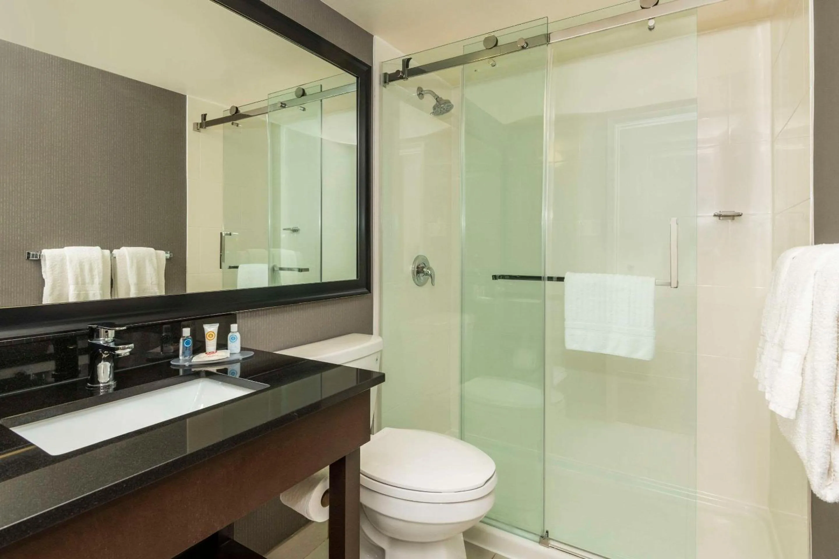 Bedroom in Comfort Inn