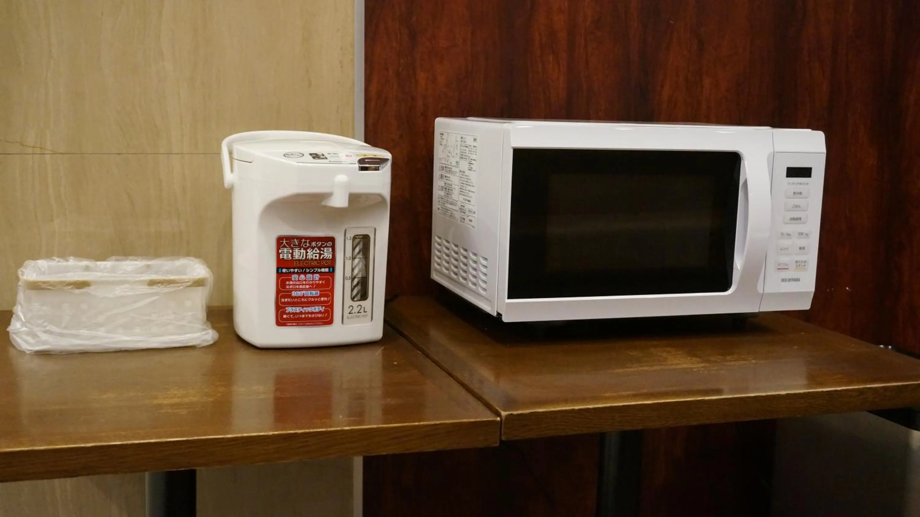 Lobby or reception in Osaka Teikoku Hotel