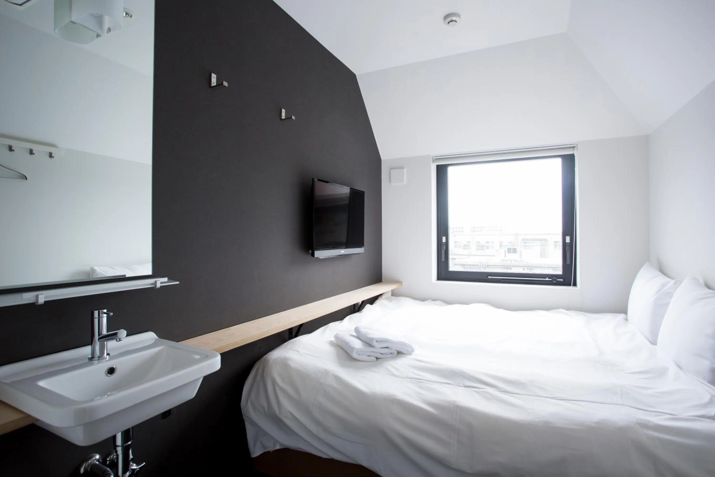 Bed in Piece Hostel Kyoto