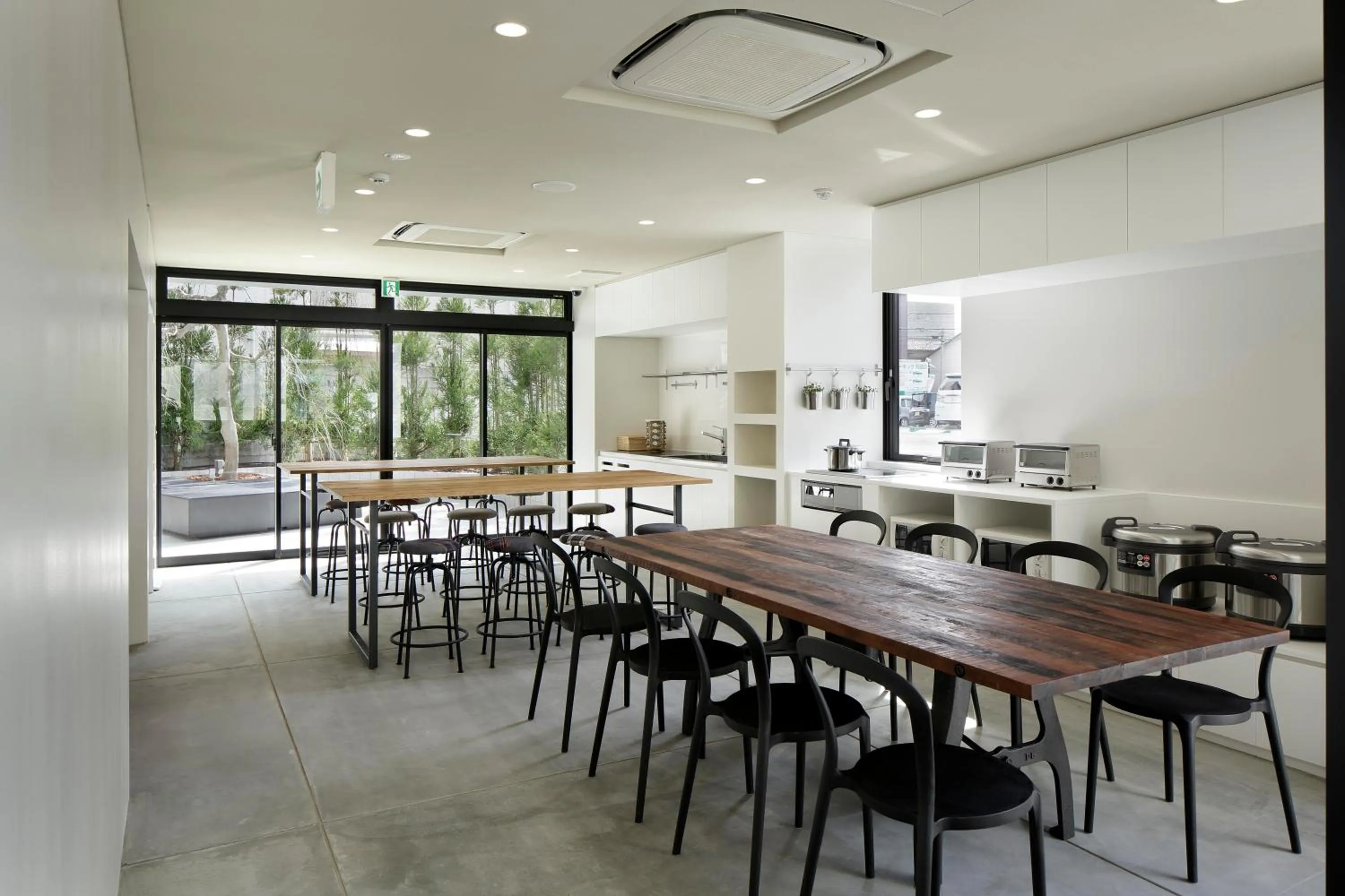 Restaurant/places to eat in Piece Hostel Kyoto