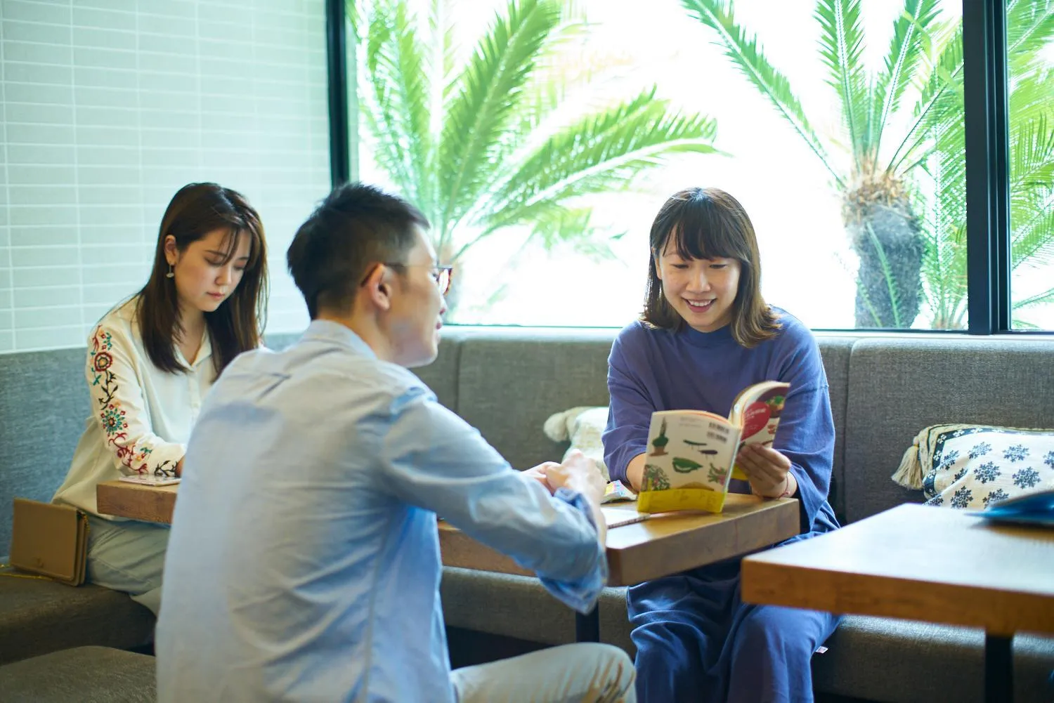 Communal lounge/ TV room in Piece Hostel Kyoto