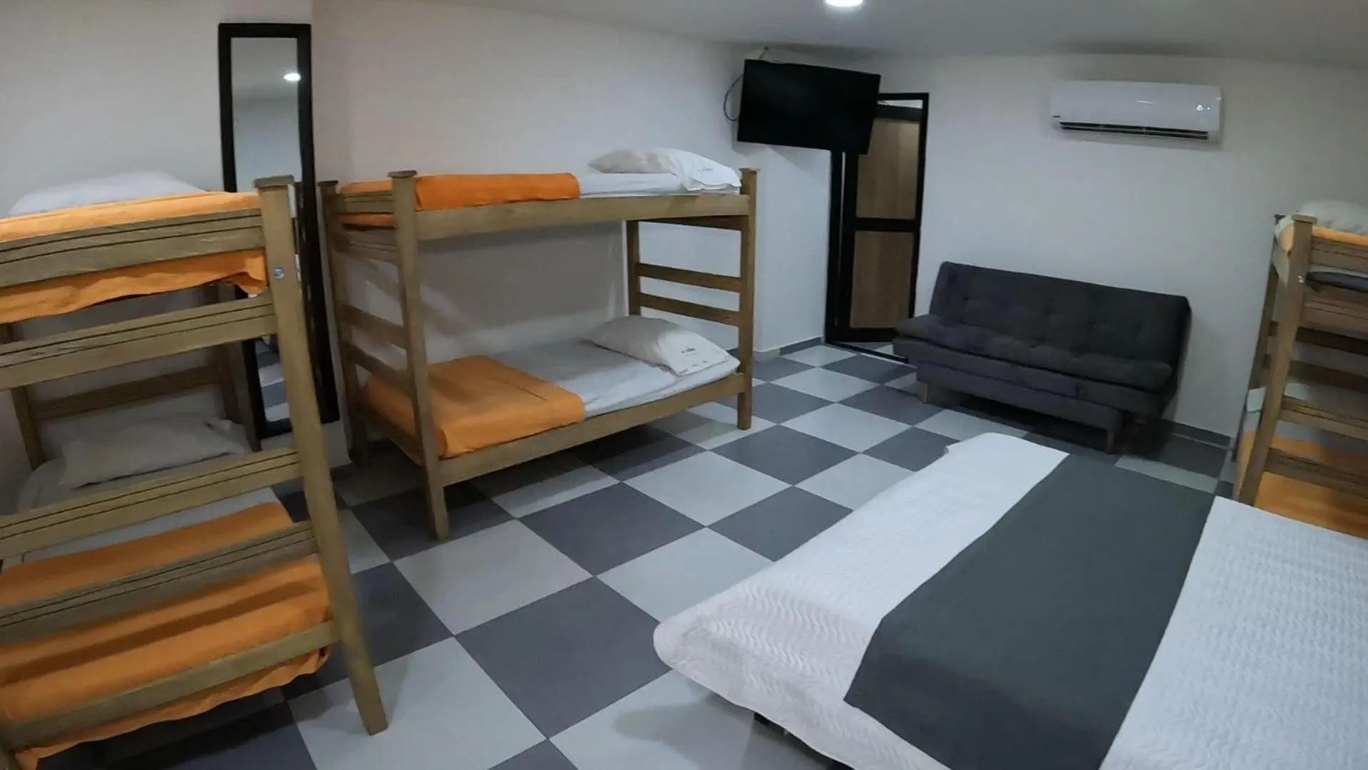 Bed in Hotel El Olimpo