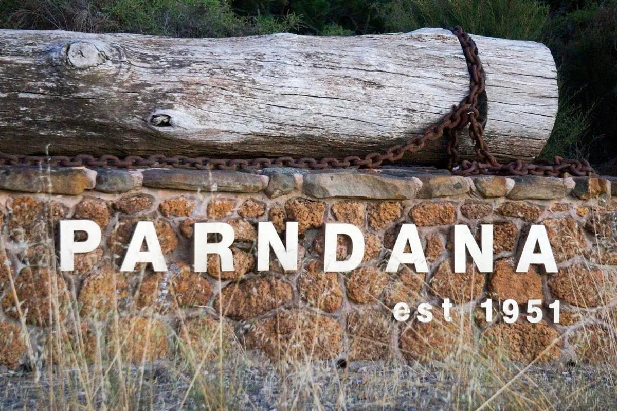 Parndana Hotel Cabins