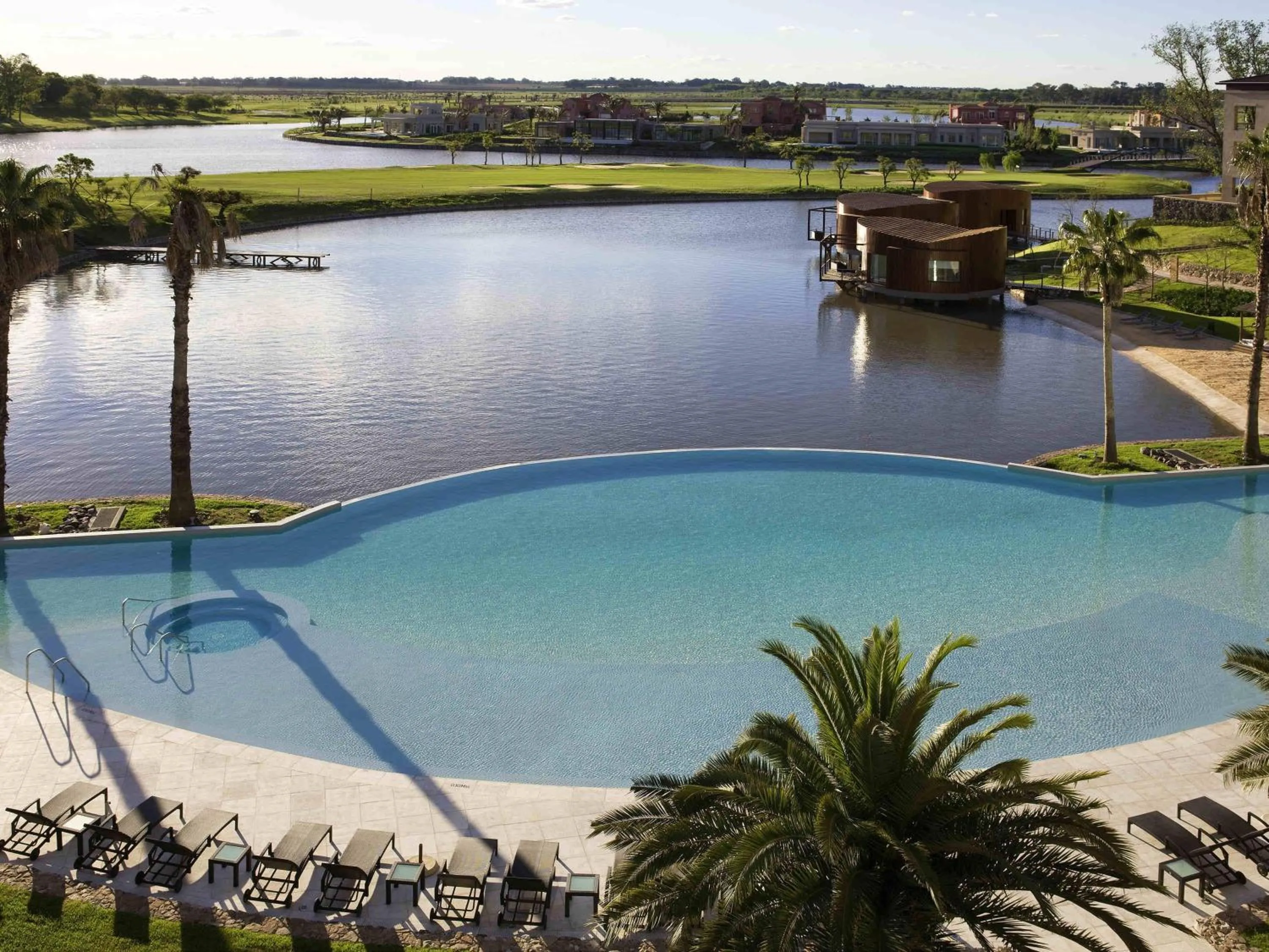 Lounge or bar in Sofitel La Reserva Cardales