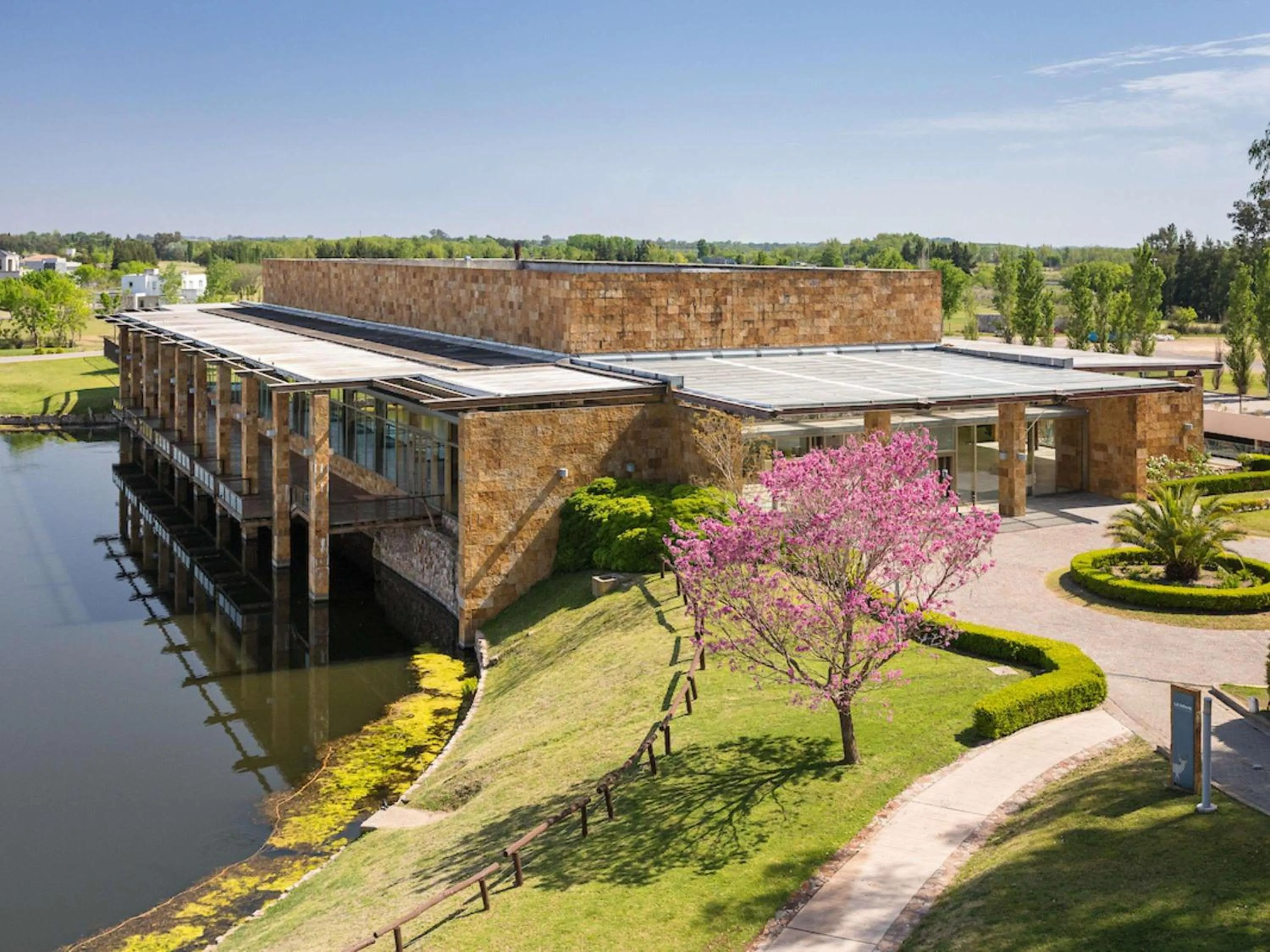 Meeting/conference room in Sofitel La Reserva Cardales