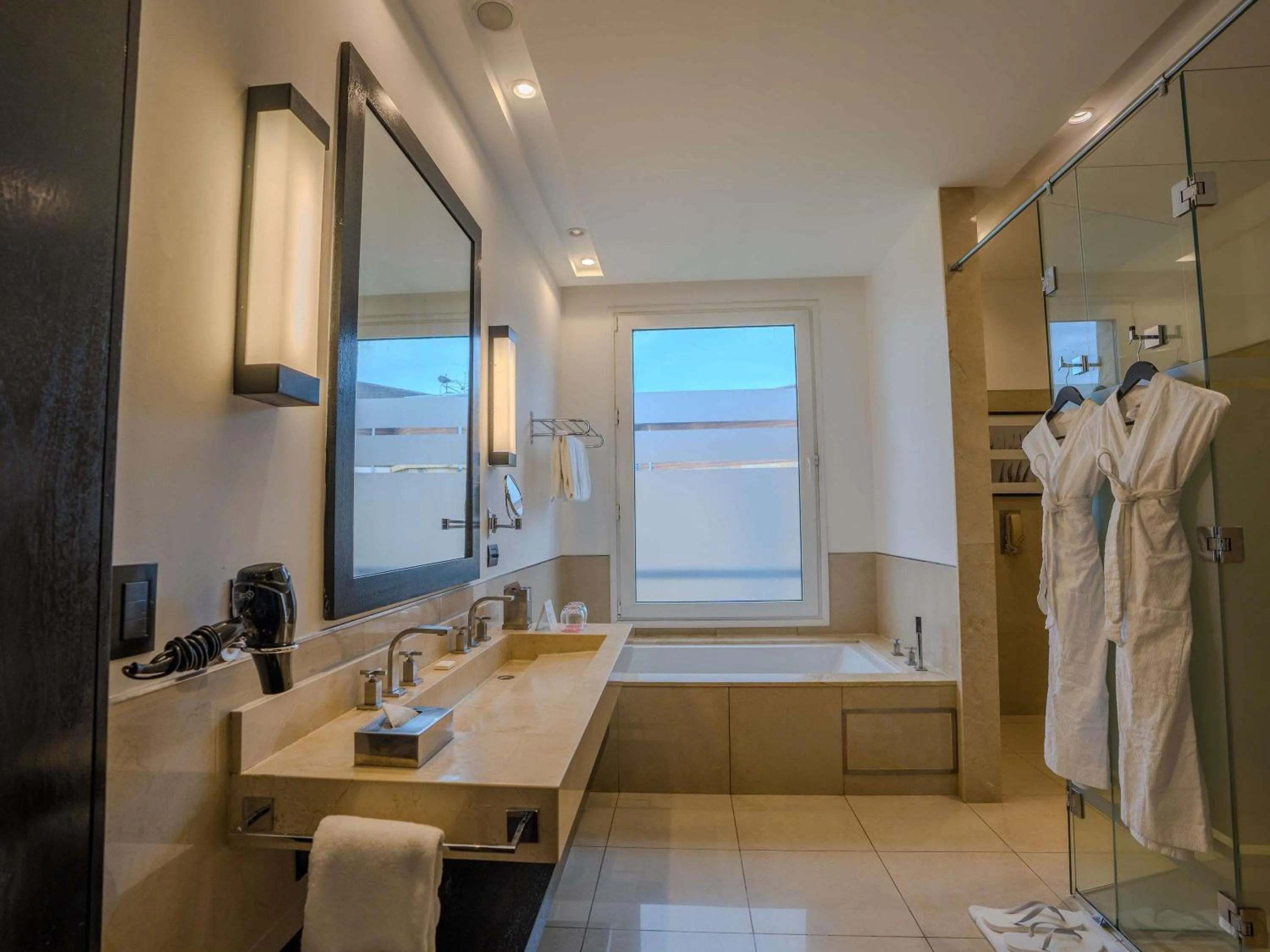 Bedroom in Sofitel La Reserva Cardales