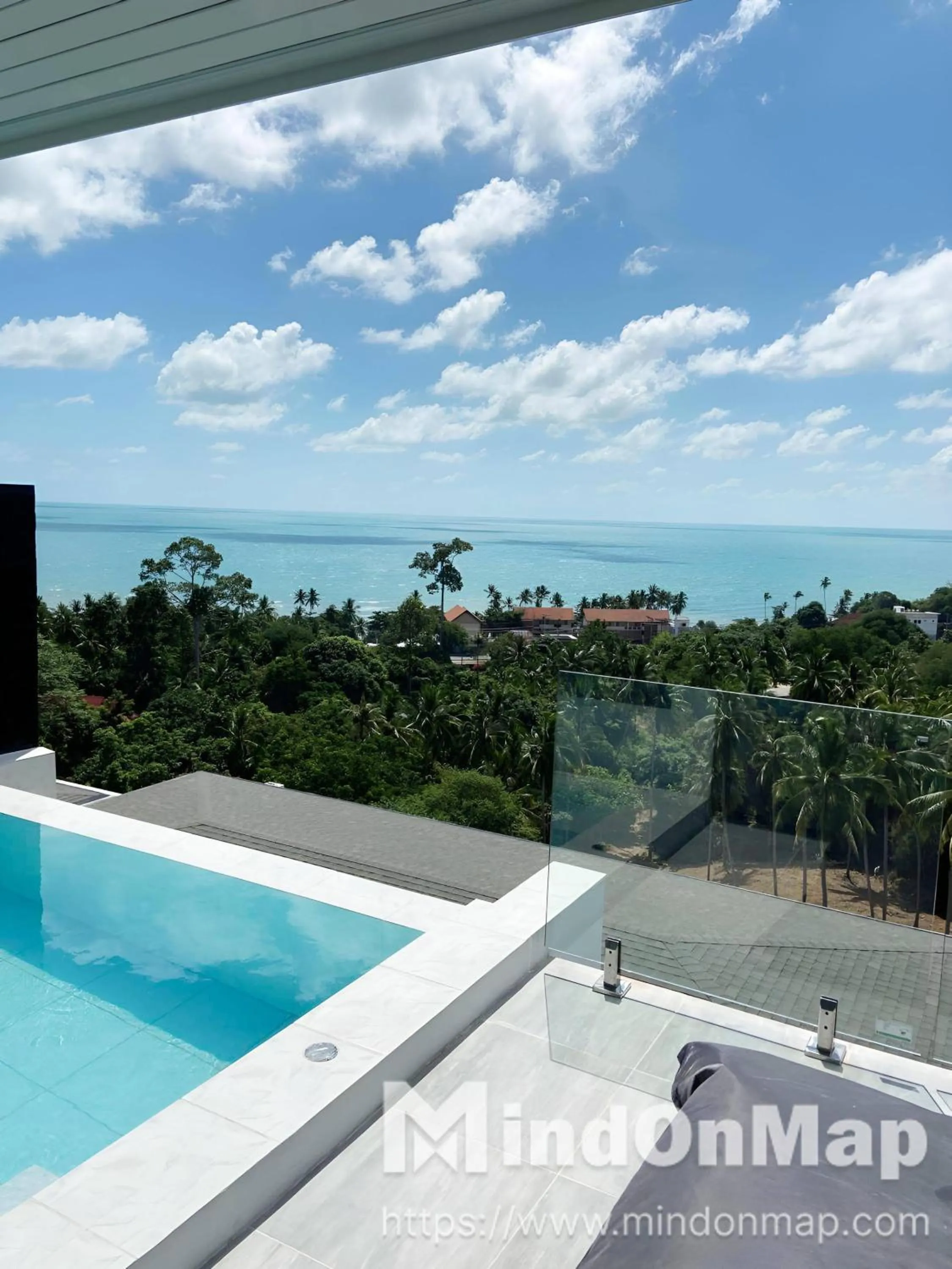 Tropical Sea View Residence