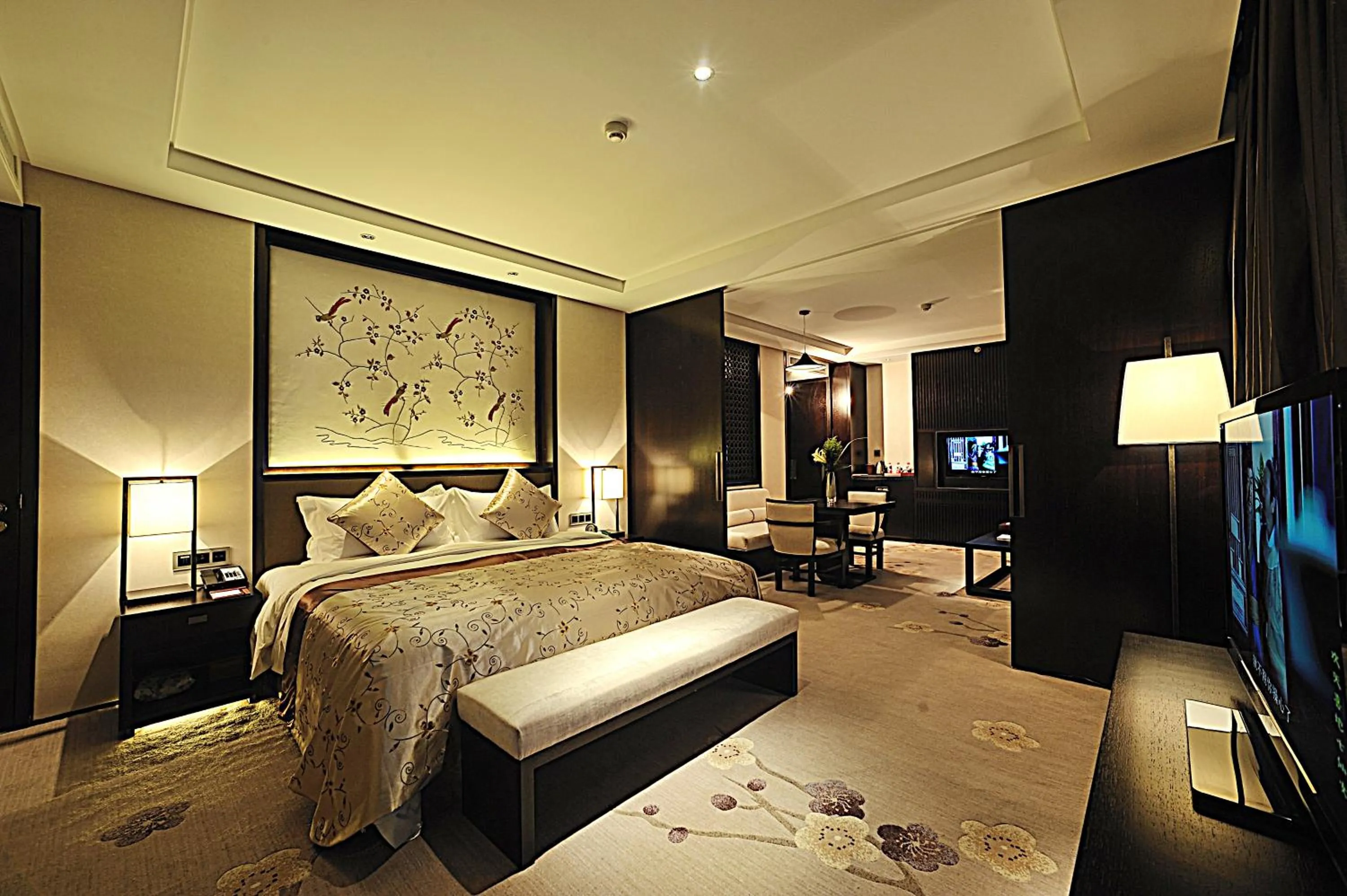 Bed in Tai Zhou International Jinling Hotel