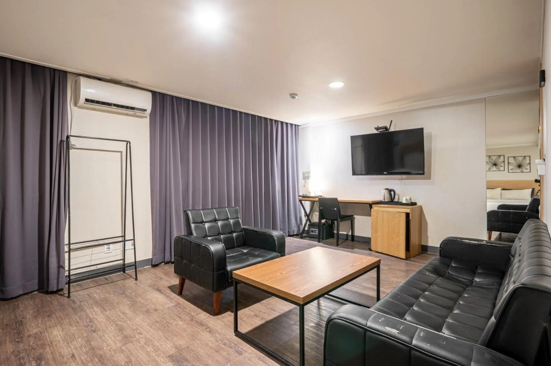 Pyeongtaek Stay Tourist Hotel