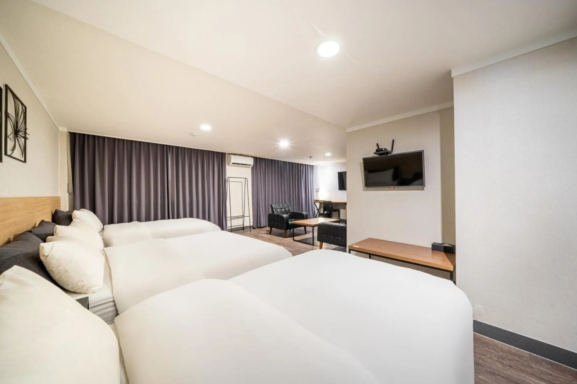 Bed in Pyeongtaek Stay Tourist Hotel