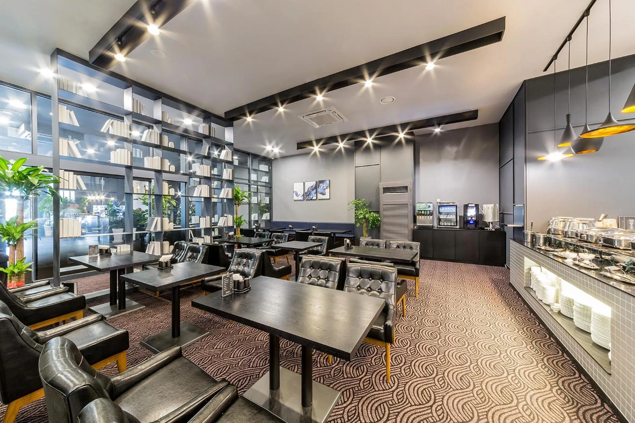 Restaurant/places to eat in Pyeongtaek Stay Tourist Hotel