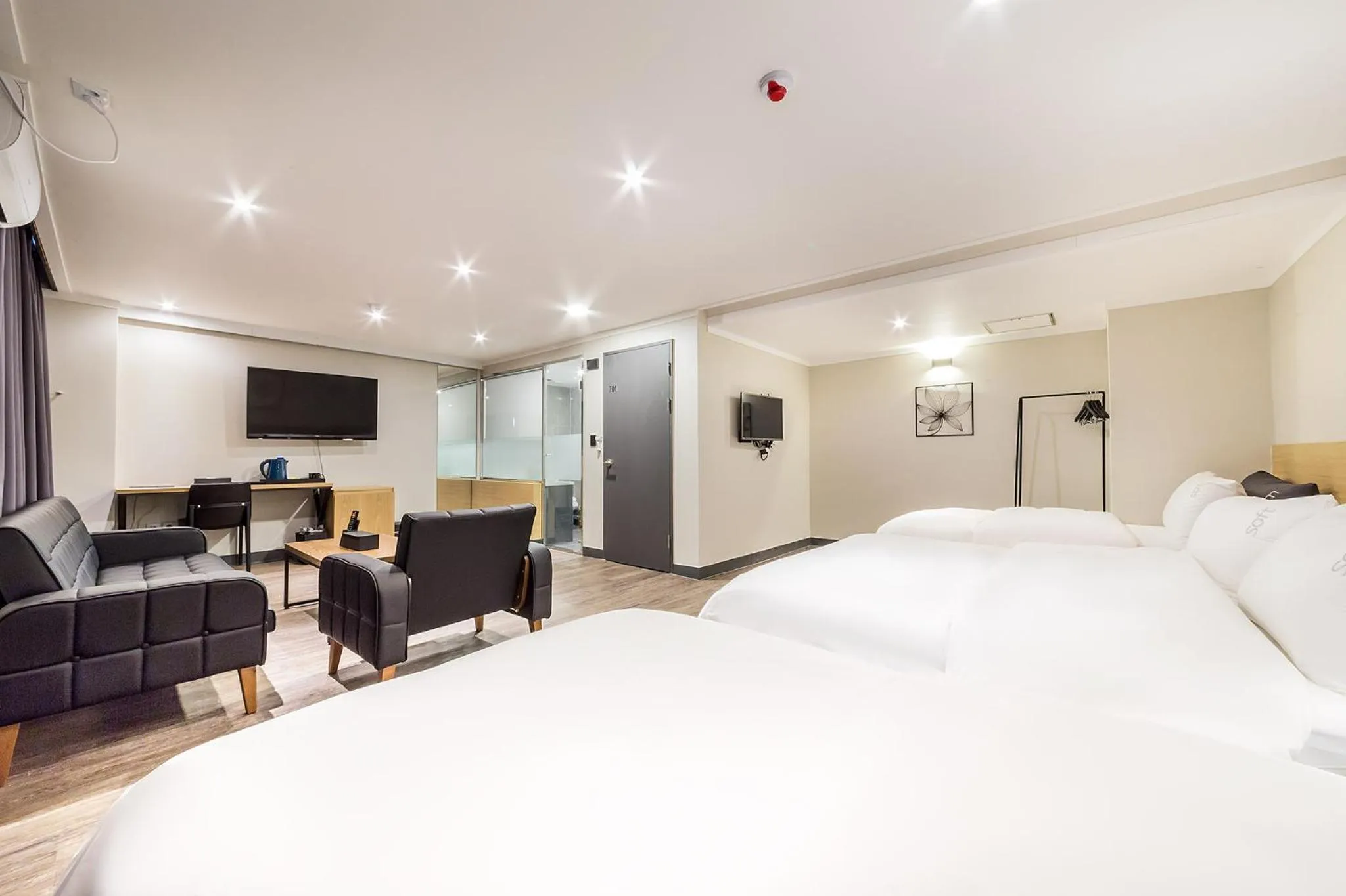 Bed in Pyeongtaek Stay Tourist Hotel