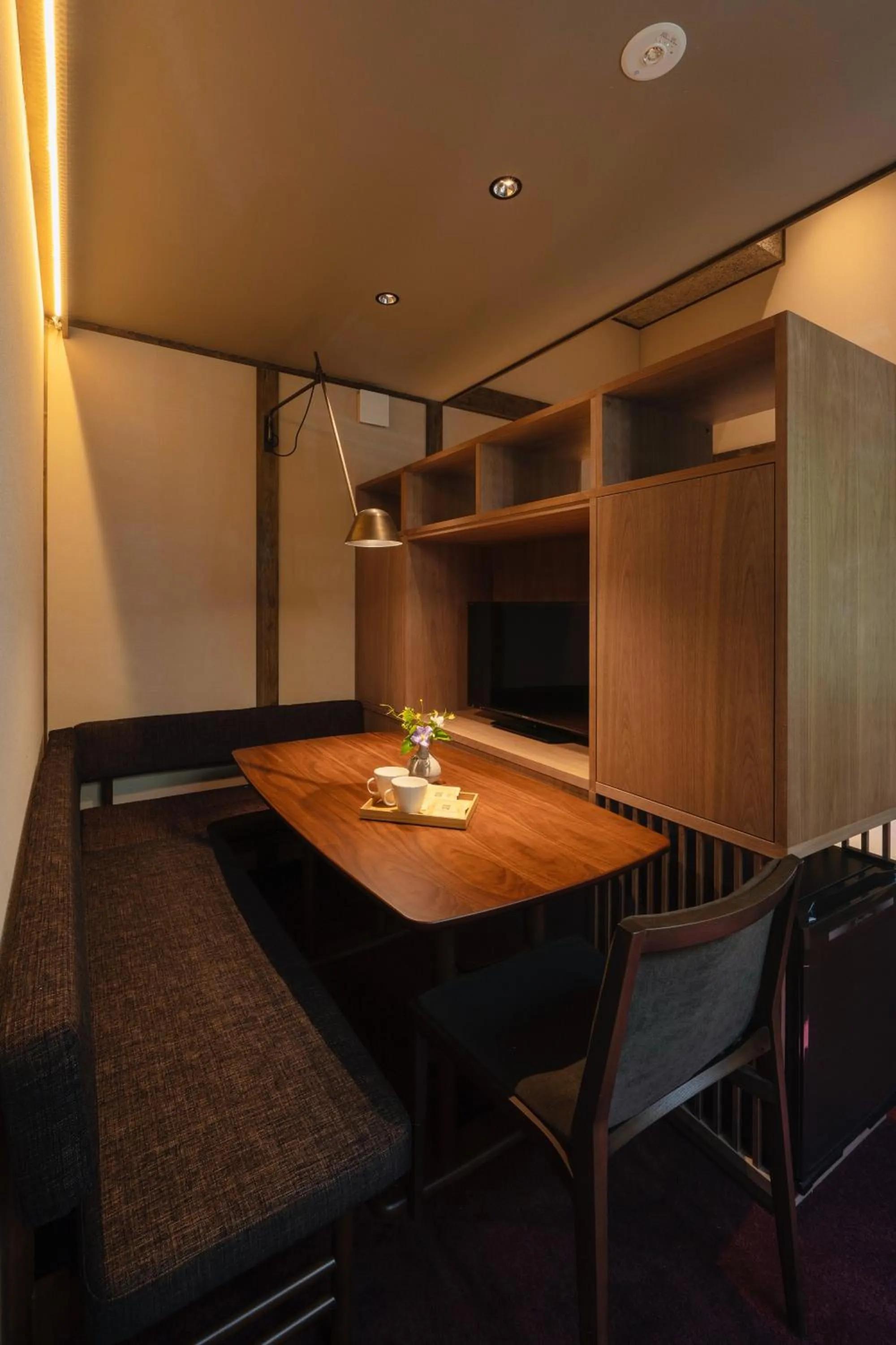 TV and multimedia in THE MACHIYA KAZAHAYA