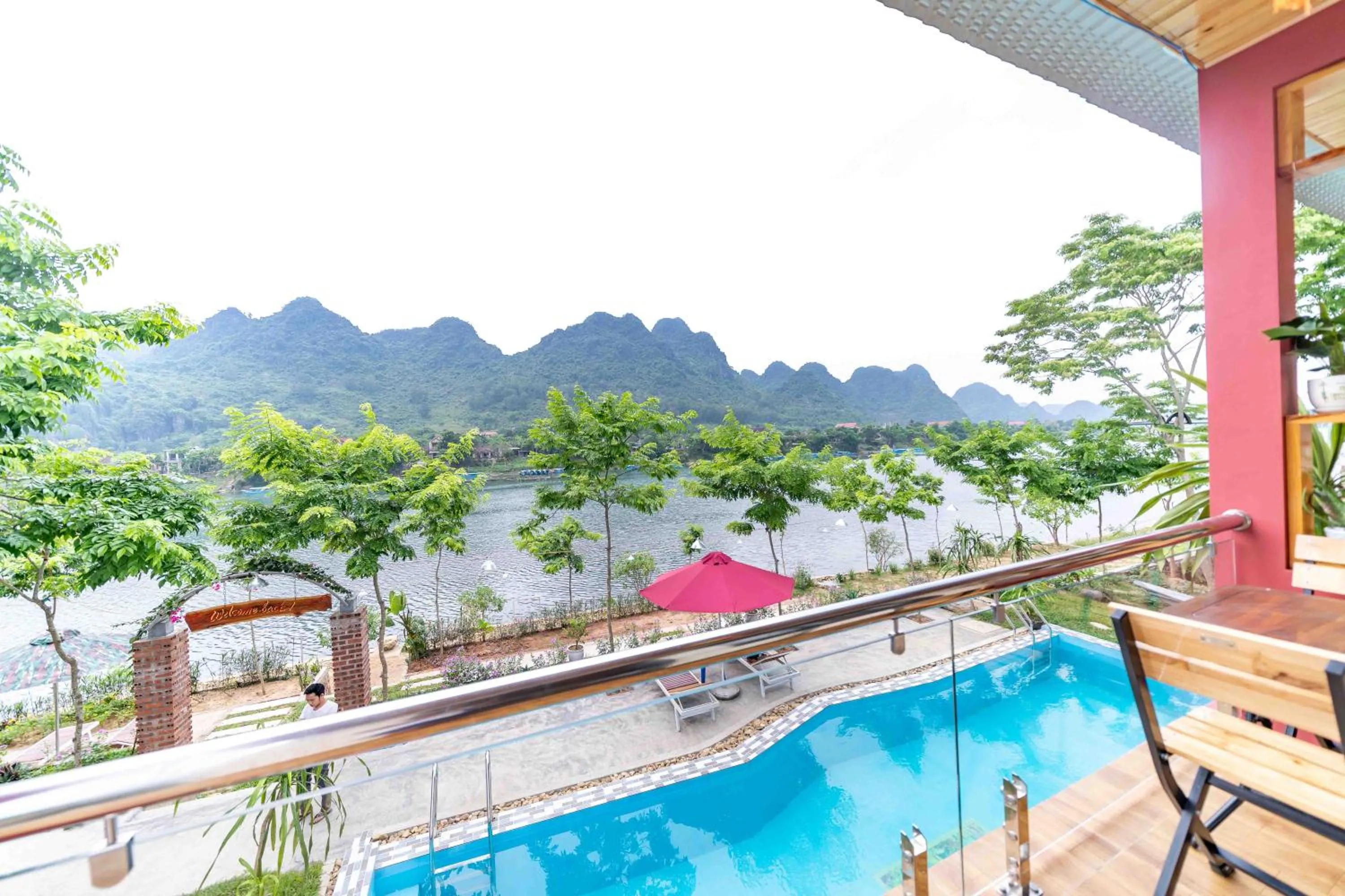 Balcony/Terrace in Restful River Bungalow