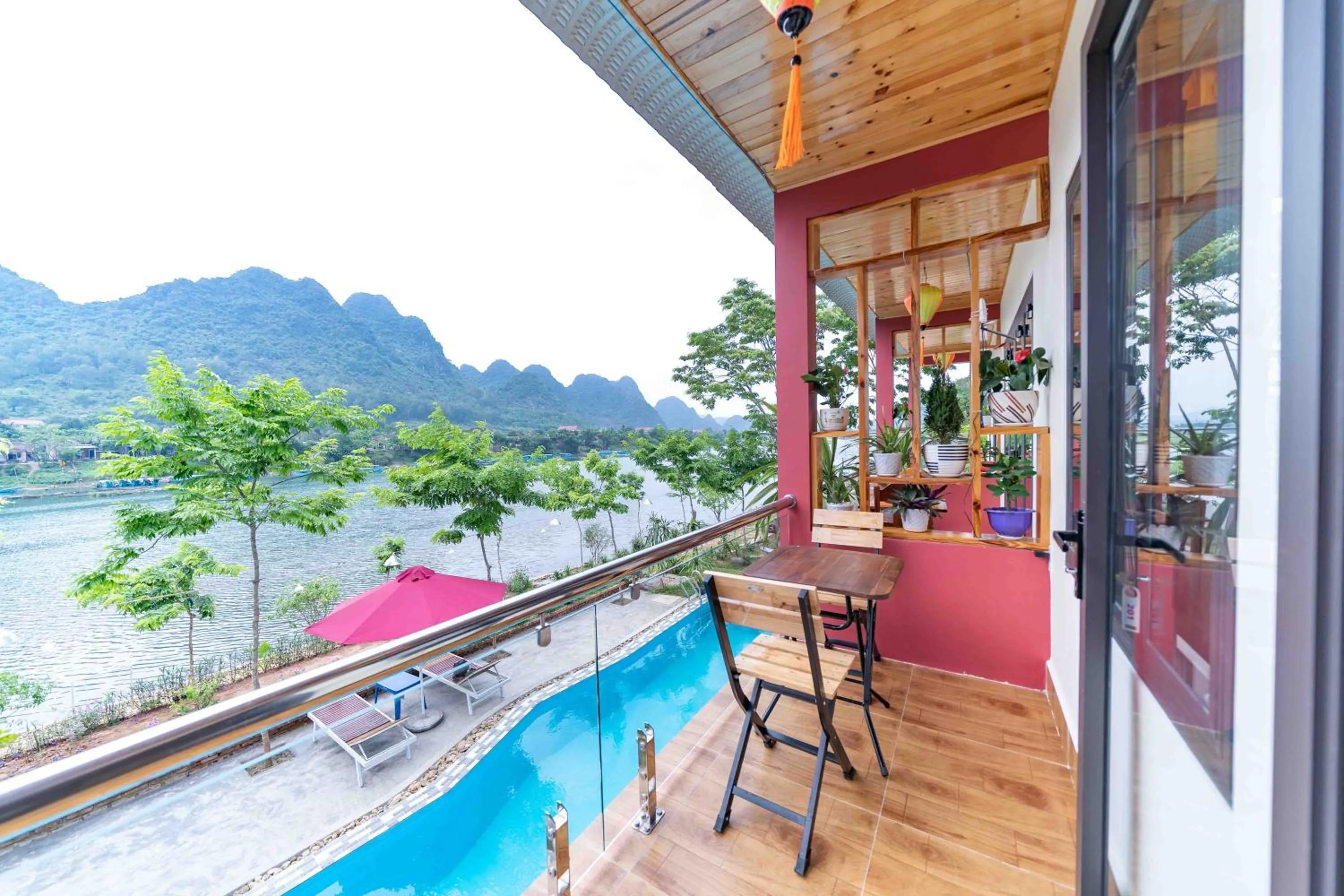 Day in Restful River Bungalow