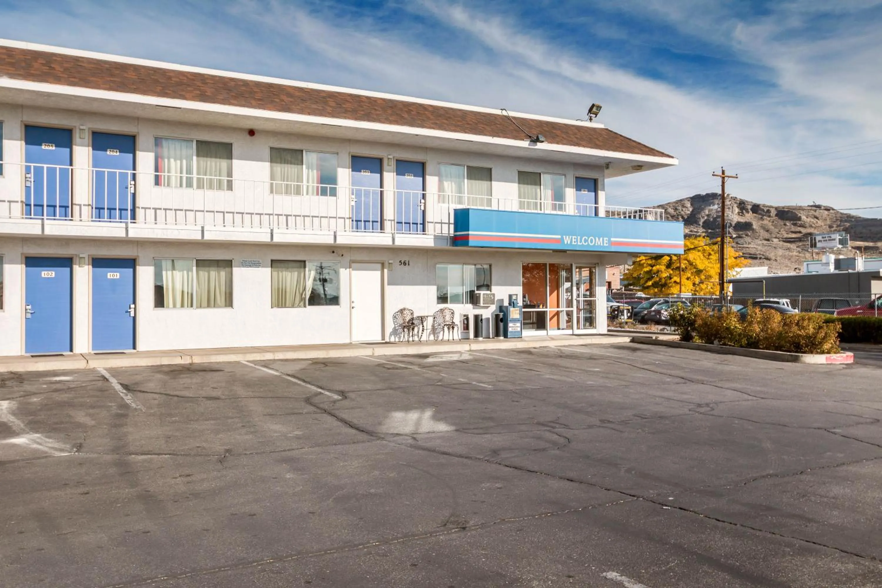 Property building in Motel 6 Wendover
