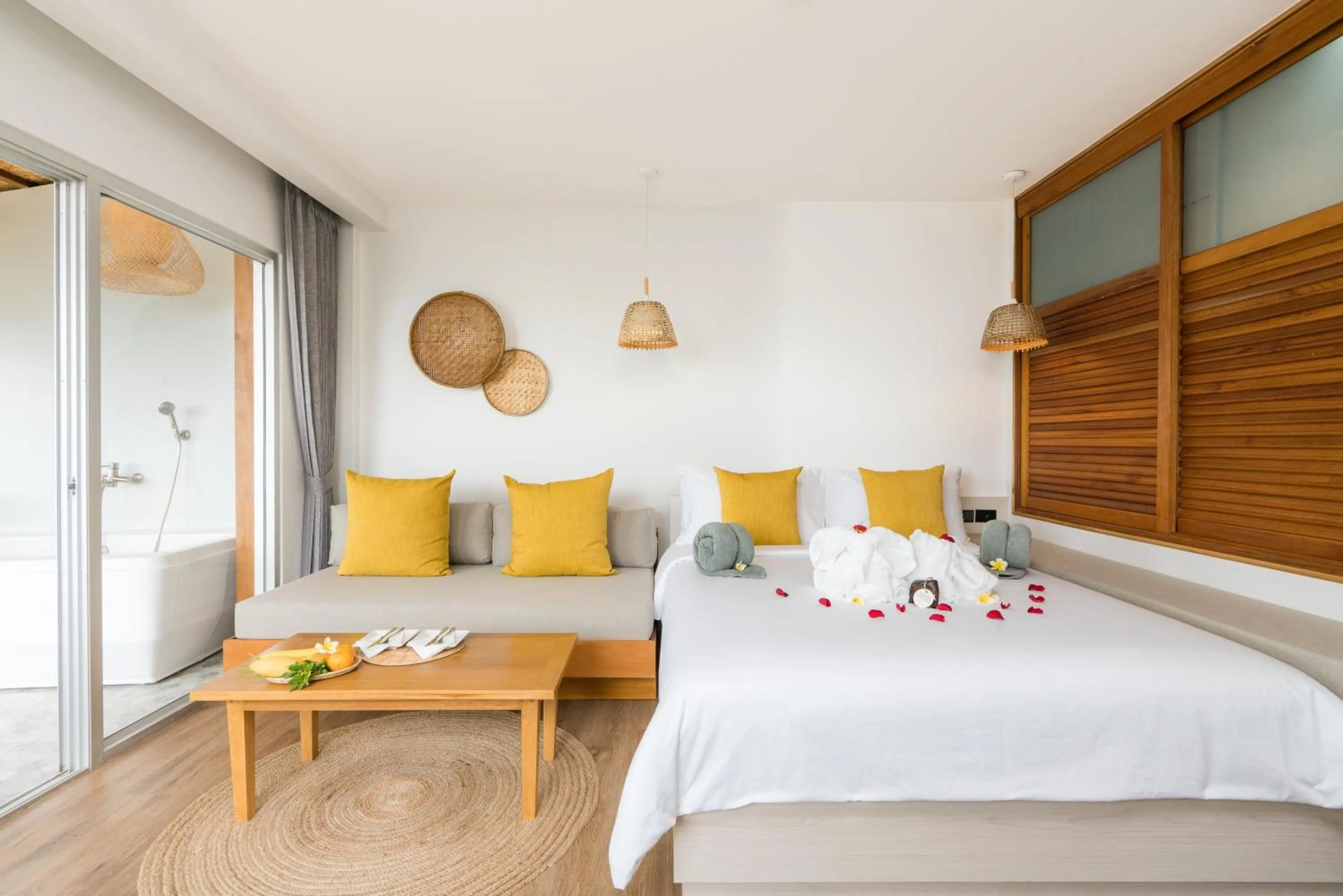 air conditioner, Bed in Princess Paradise Koh Phangan