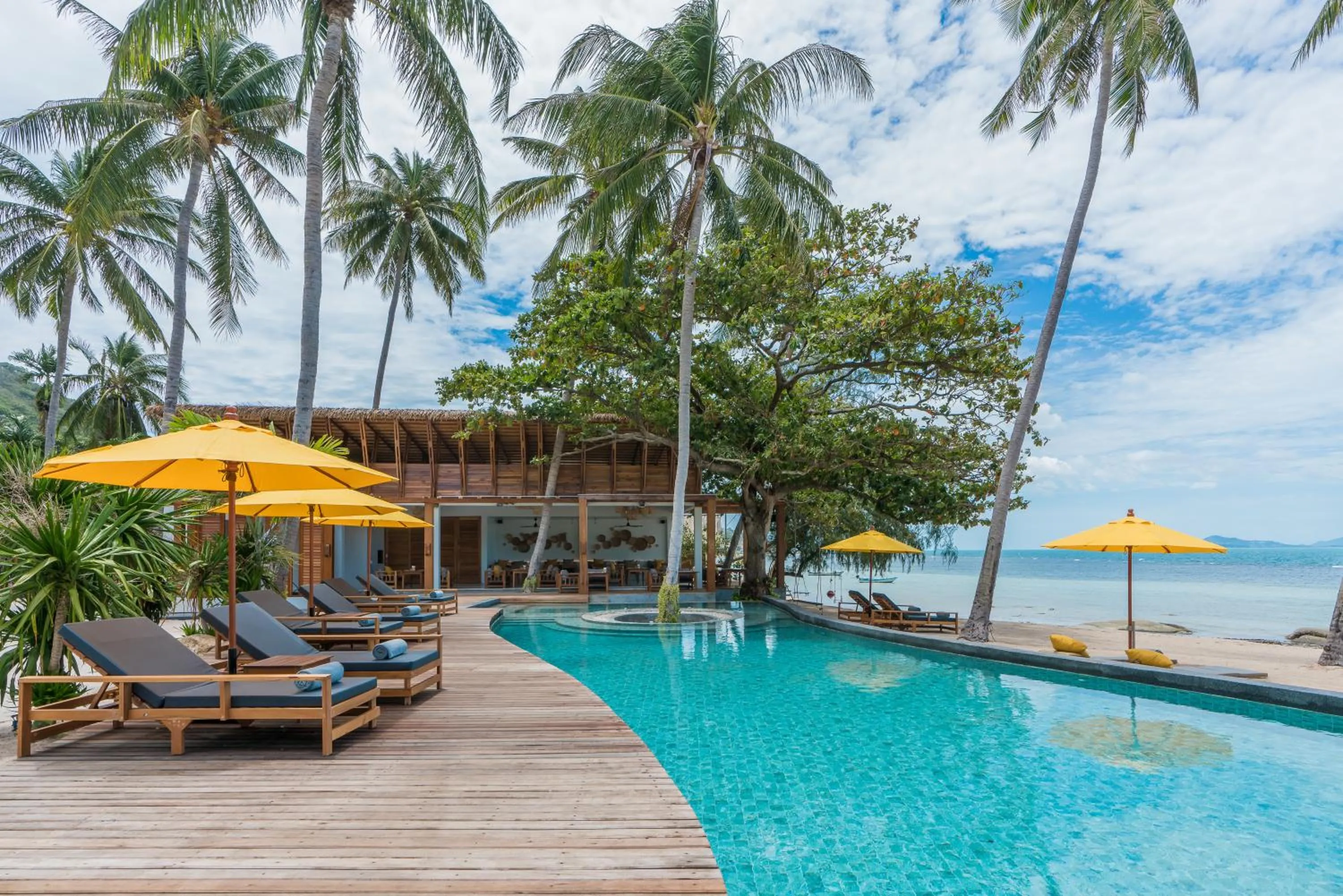 Swimming pool in Princess Paradise Koh Phangan