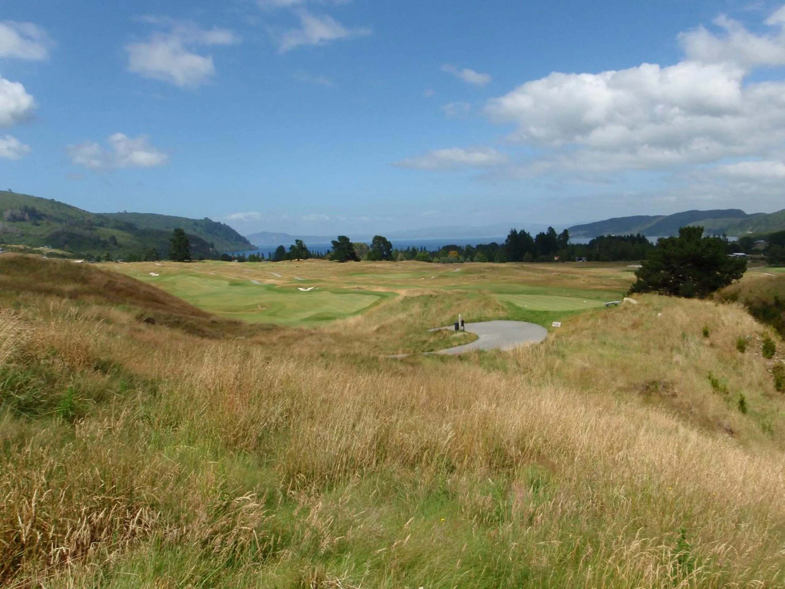 Golfcourse in TWYNHAM at Kinloch