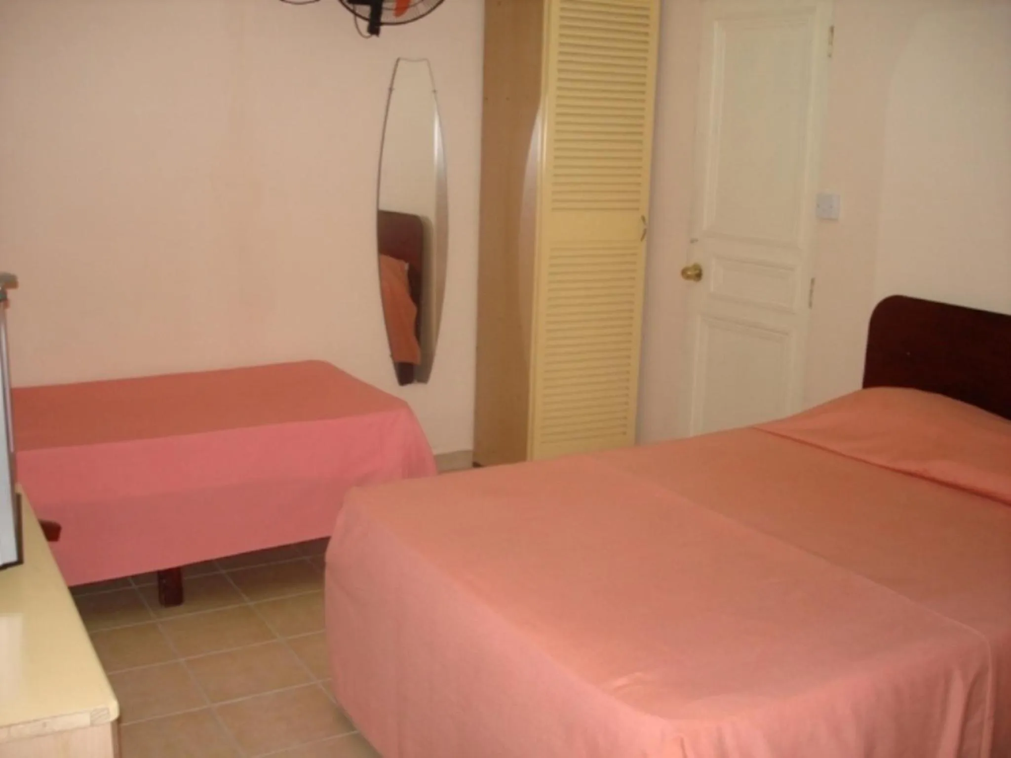 Bed in Auberge Le Saladier