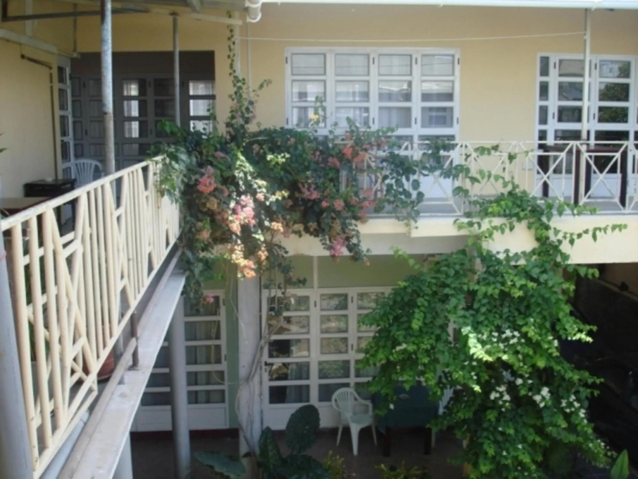 Facade/entrance in Auberge Le Saladier
