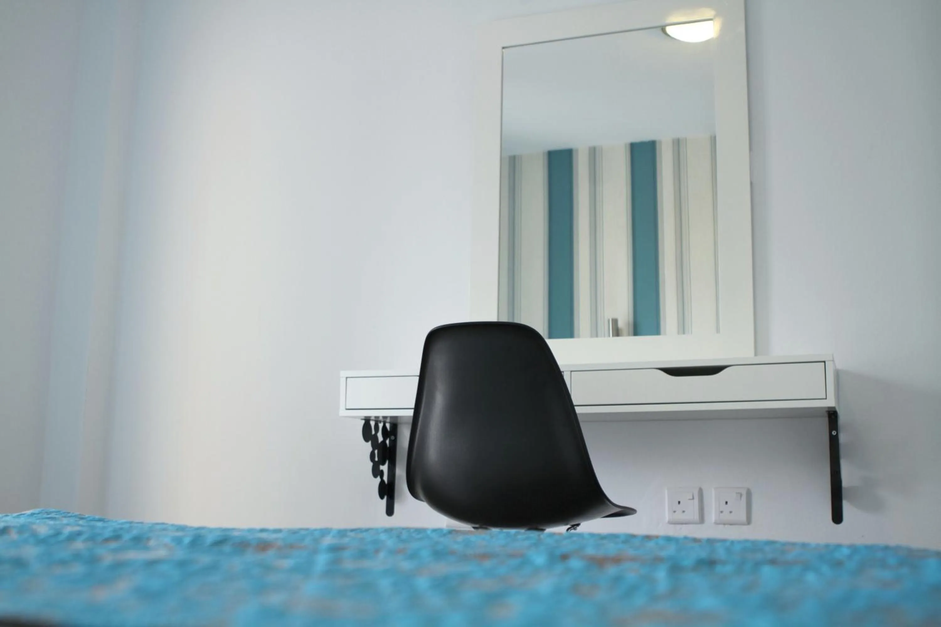 Seating area in Margarita Napa Apartments