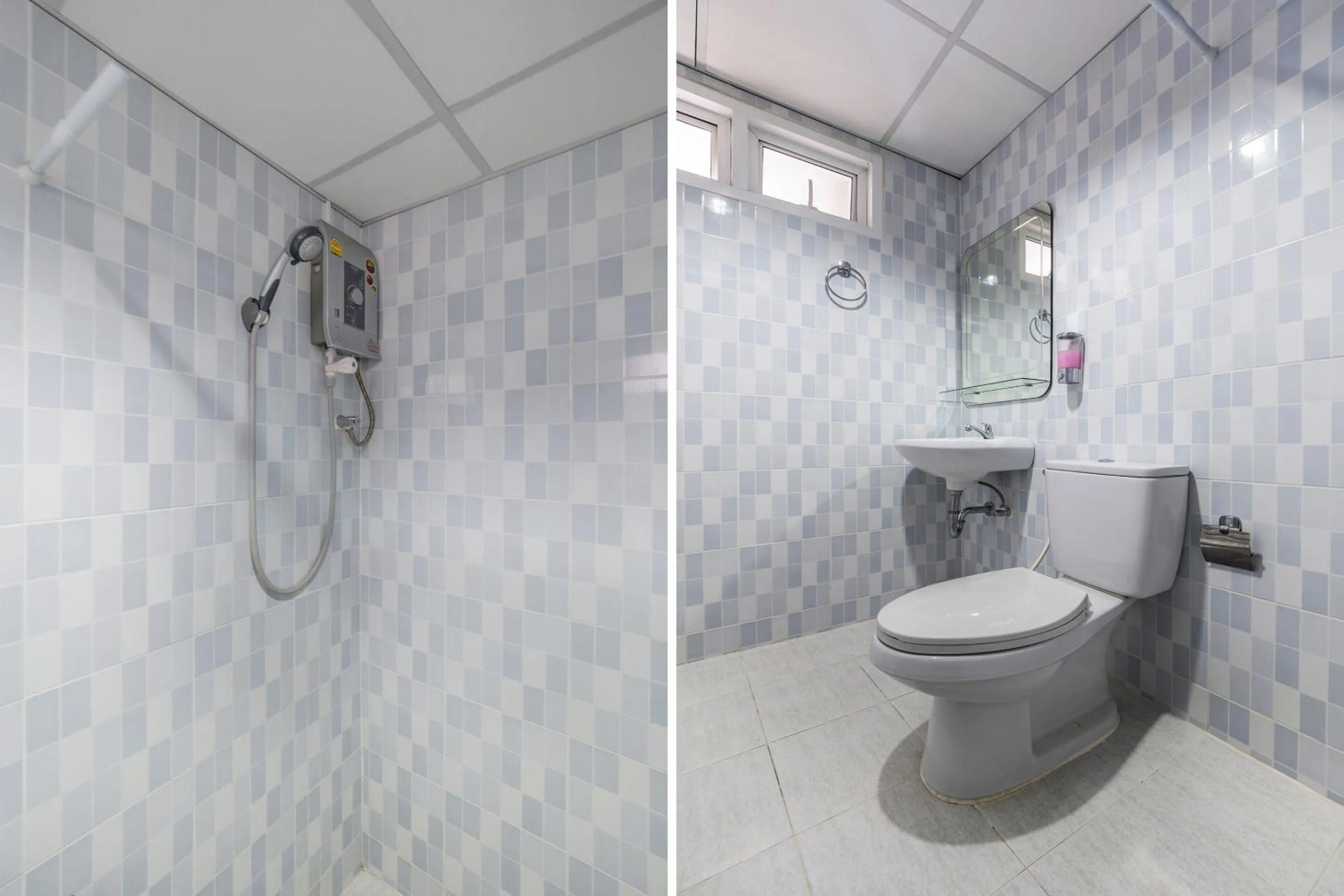 Bathroom in SP Park Thaphra