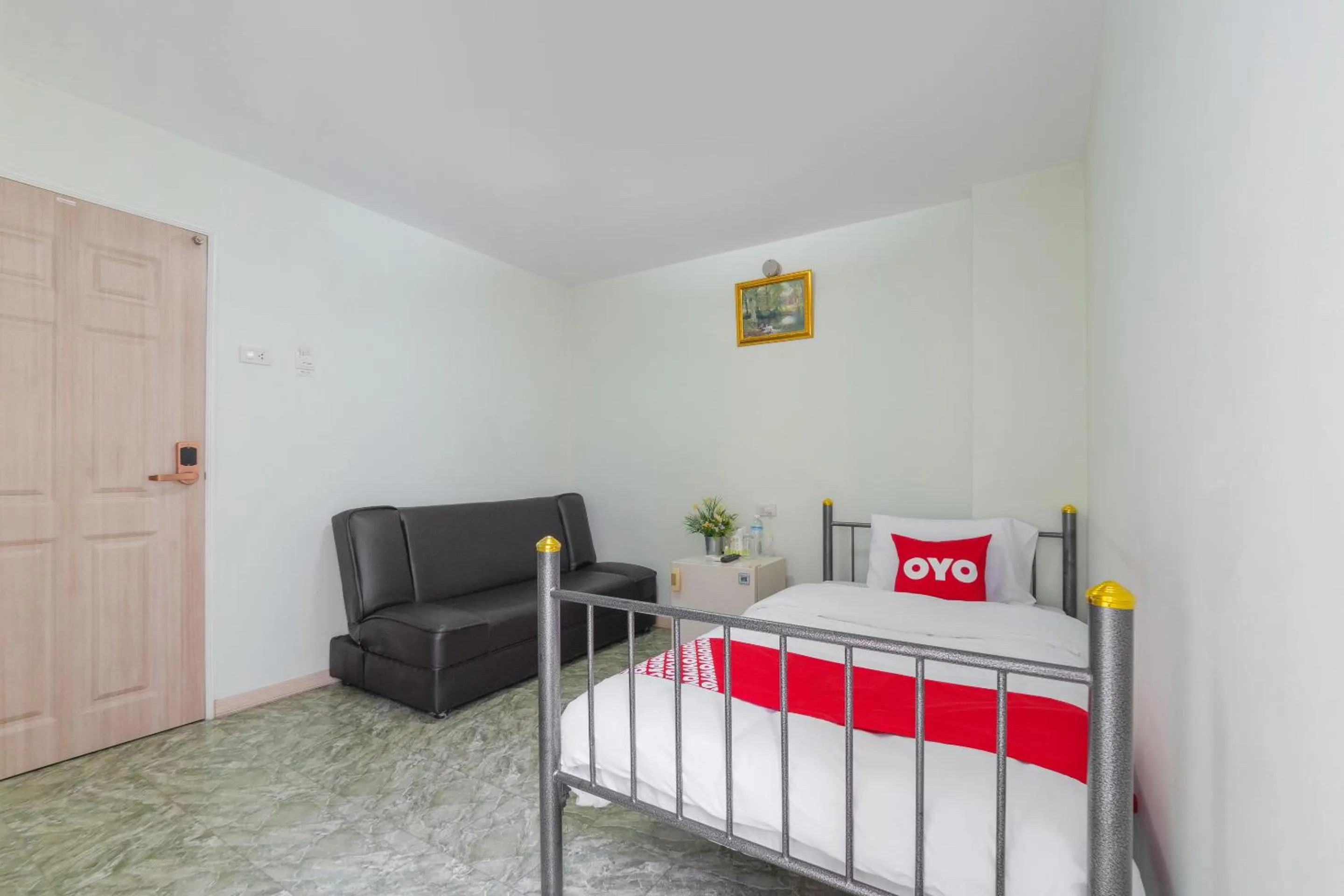 Bedroom in SP Park Thaphra