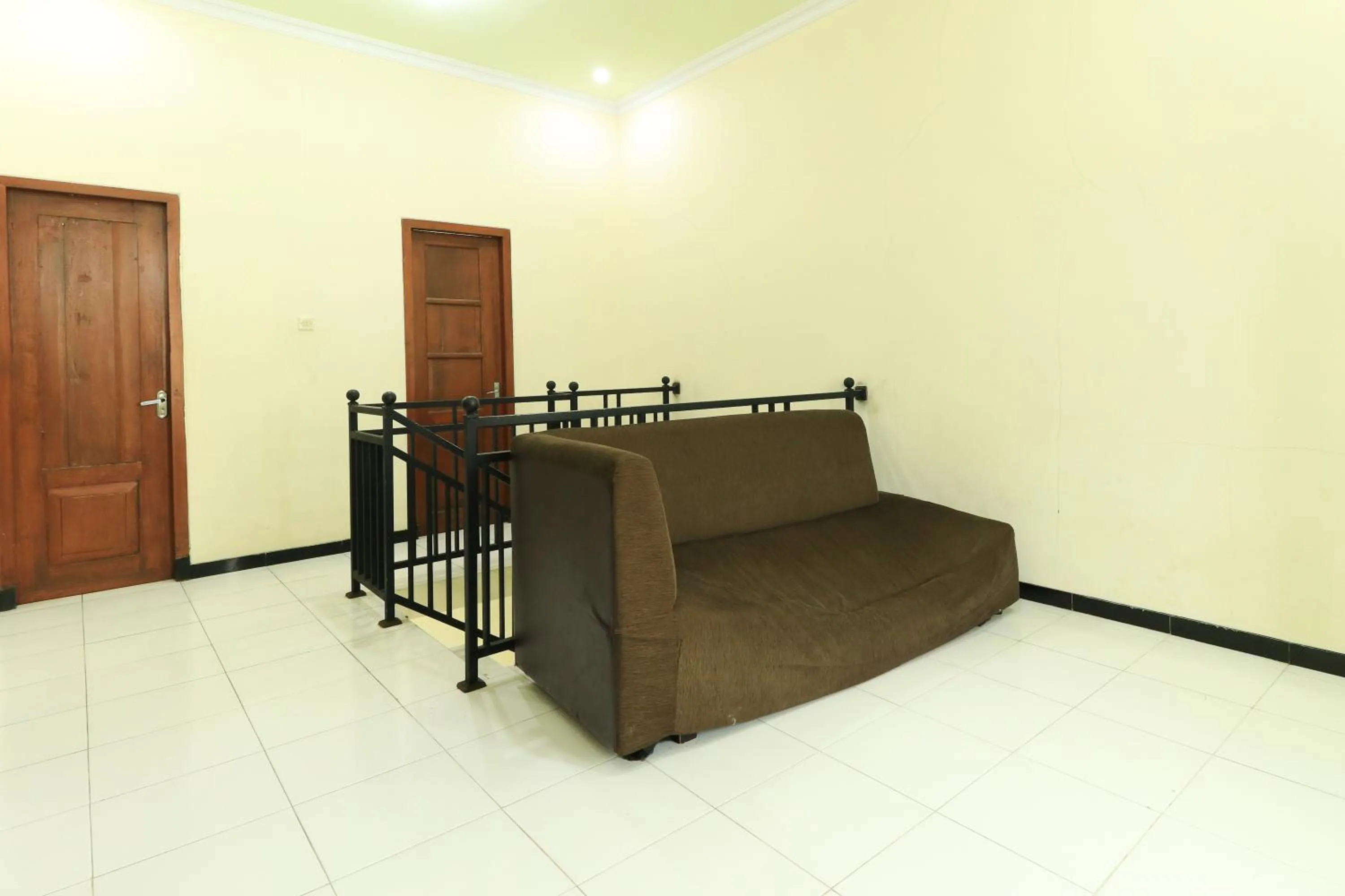 Living room, Bed in Villa Kangen Omah