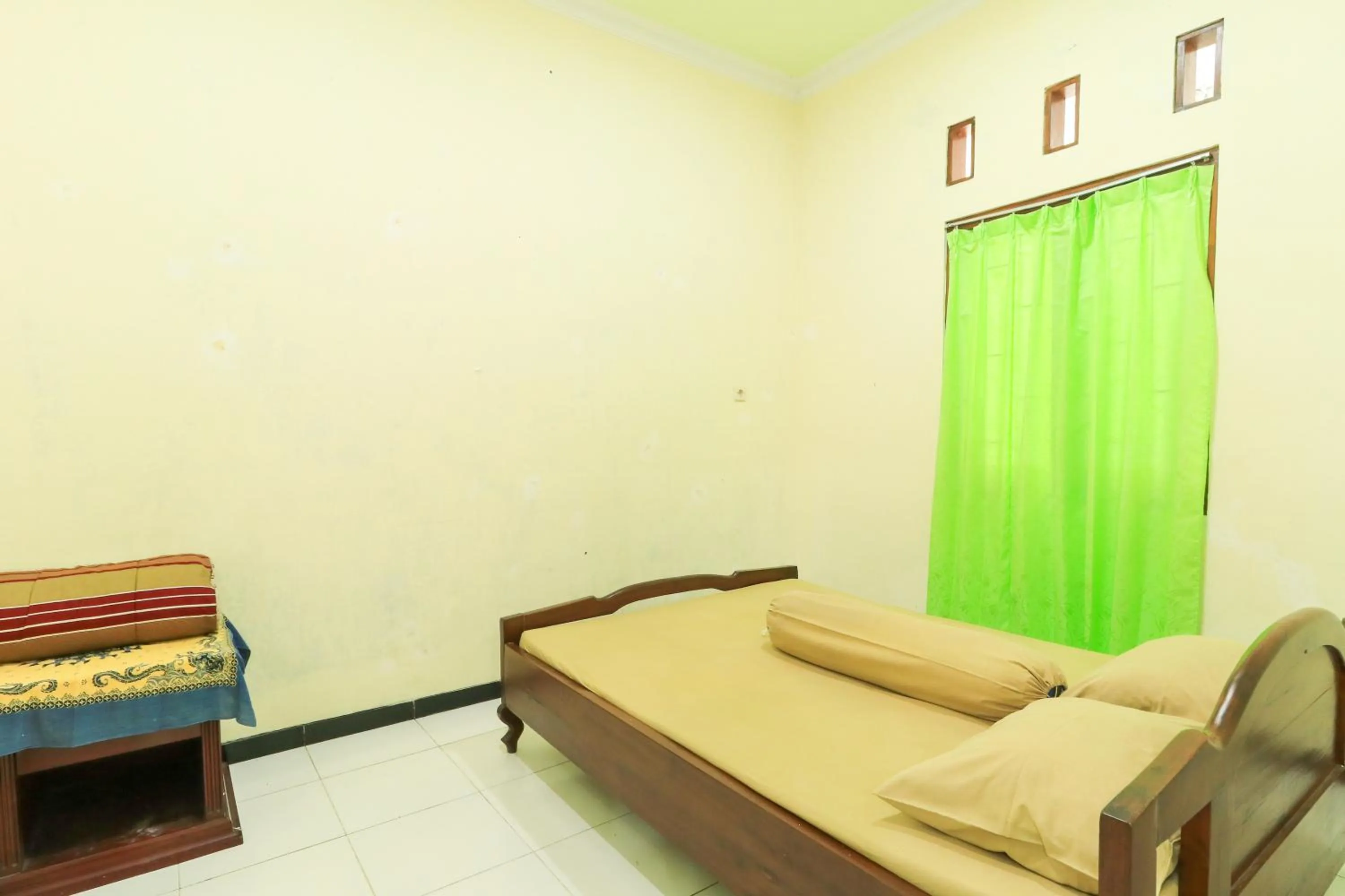 Bedroom, Bed in Villa Kangen Omah