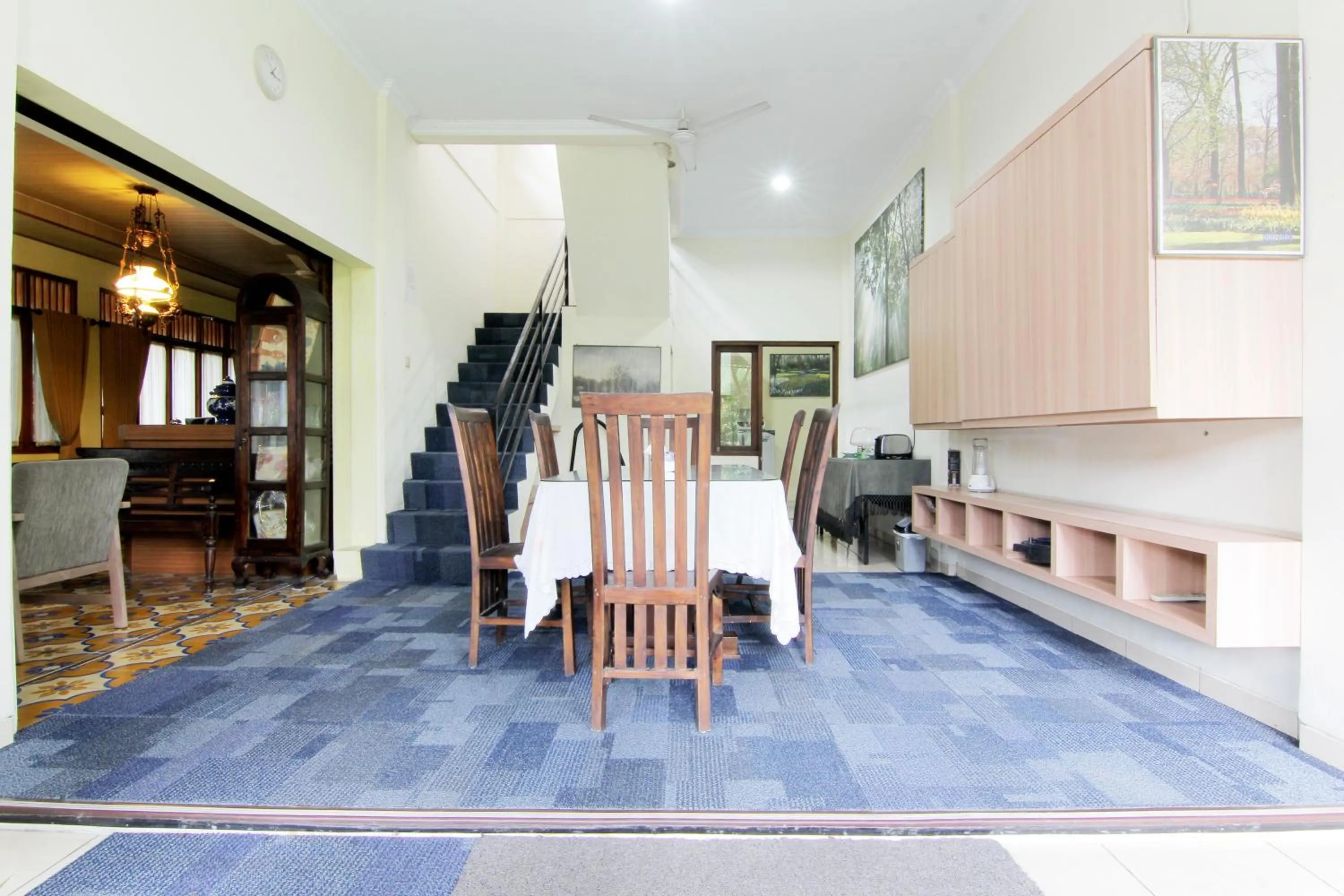 Restaurant/places to eat in Embe Joglo Homestay