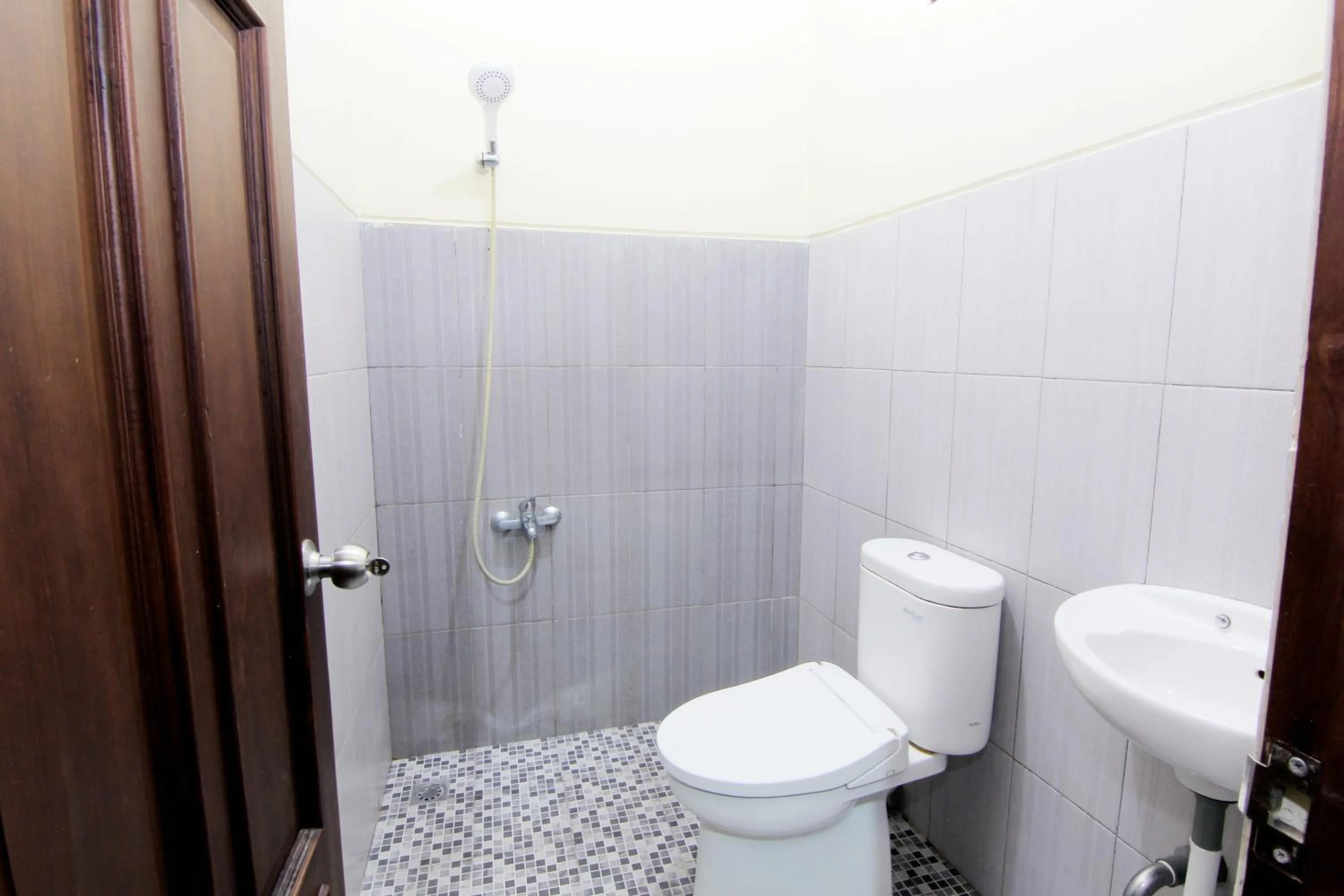 Toilet in Embe Joglo Homestay
