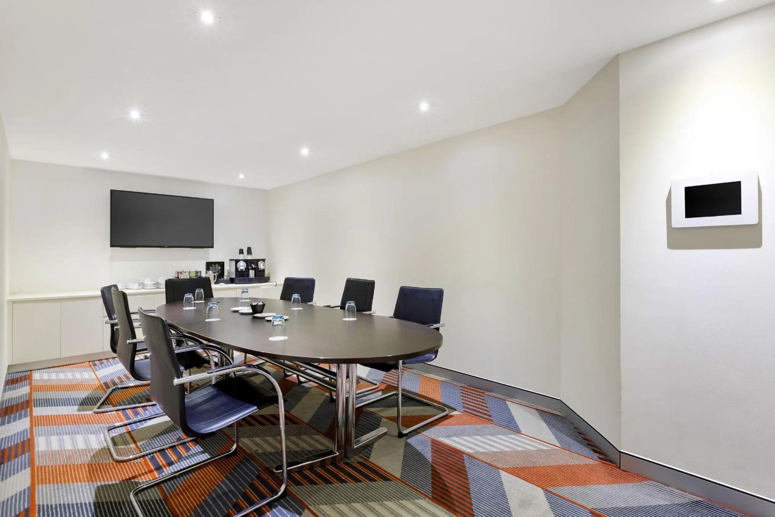 Meeting/conference room in Sydney Central Hotel managed by The Ascott Limited