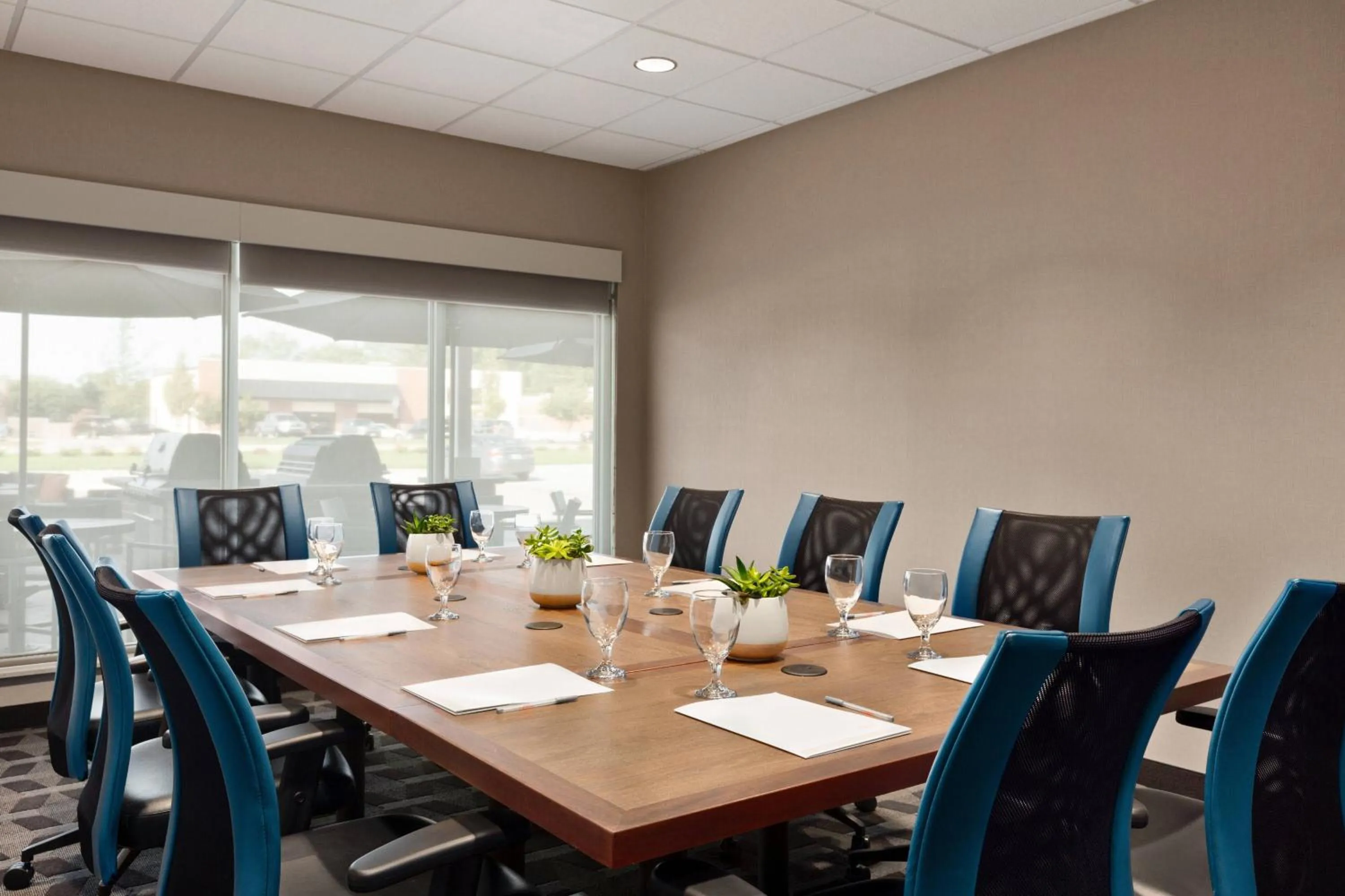Meeting/conference room in TownePlace Suites Cedar Rapids Marion