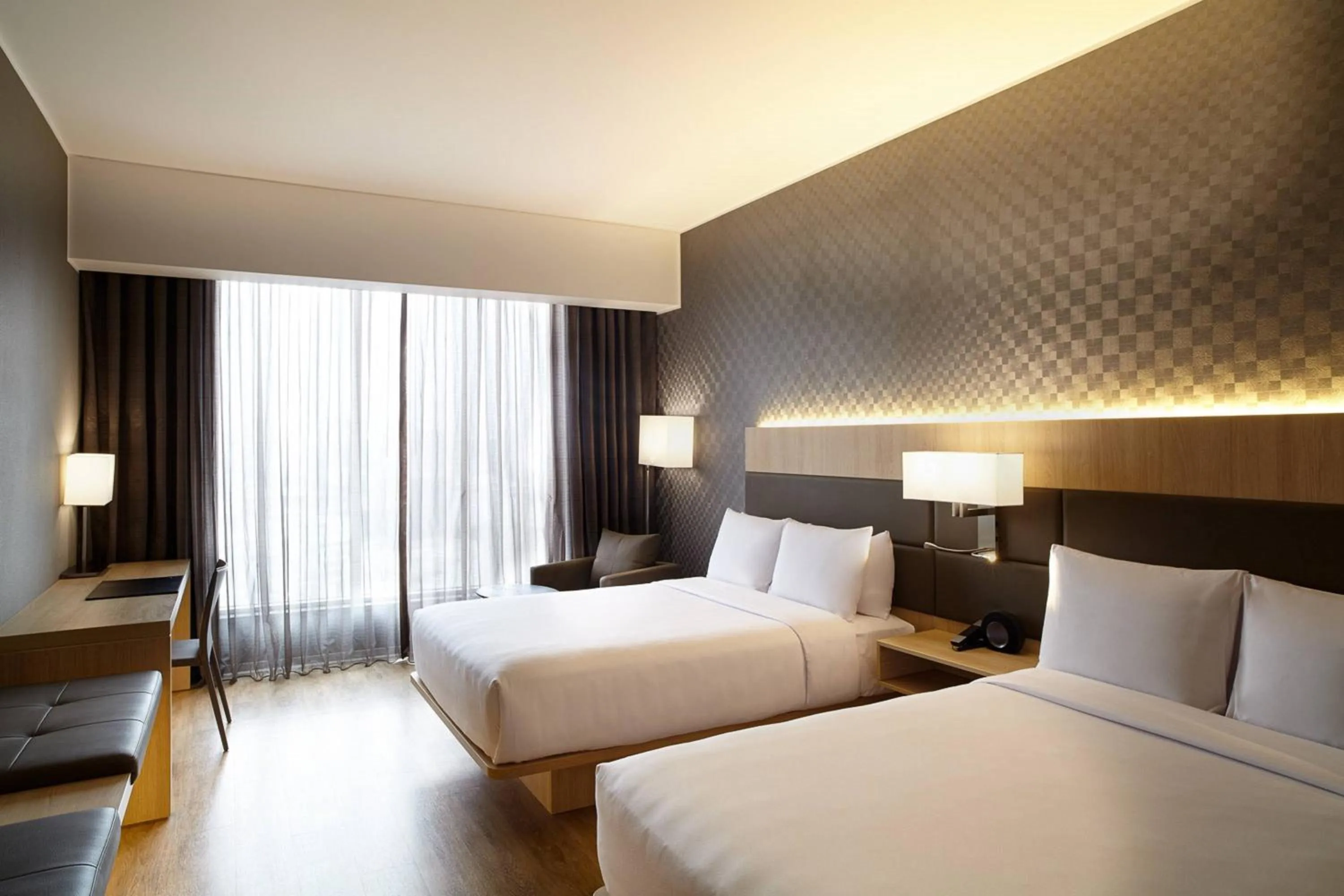 Photo of the whole room, Bed in AC Hotel by Marriott Lima Miraflores
