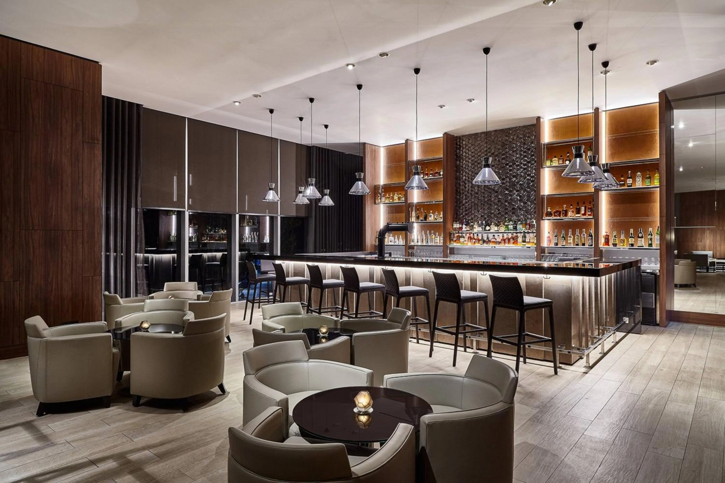 Lounge or bar in AC Hotel by Marriott Lima Miraflores